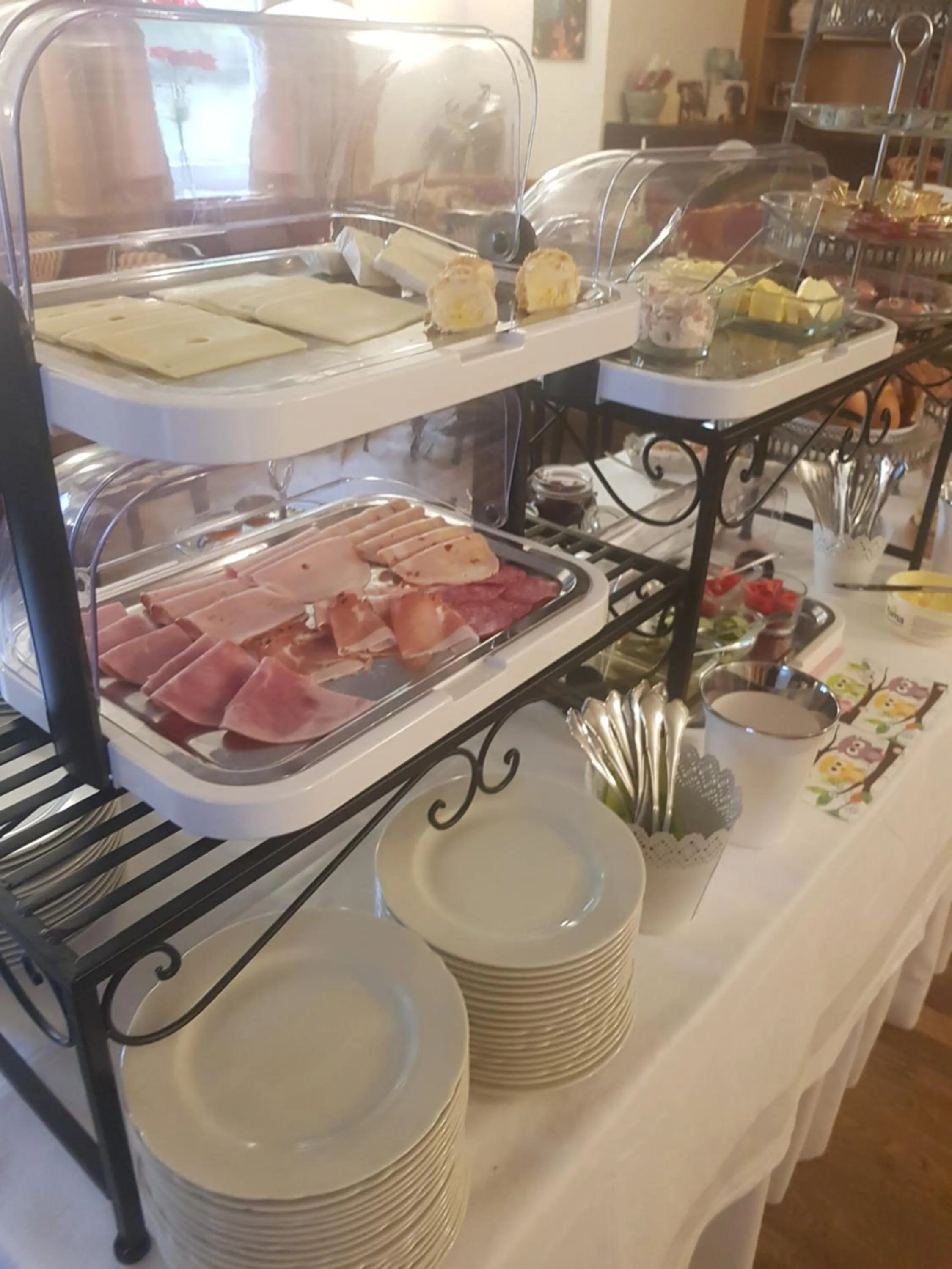 Breakfast in Hotel-Gasthof Wilder Mann