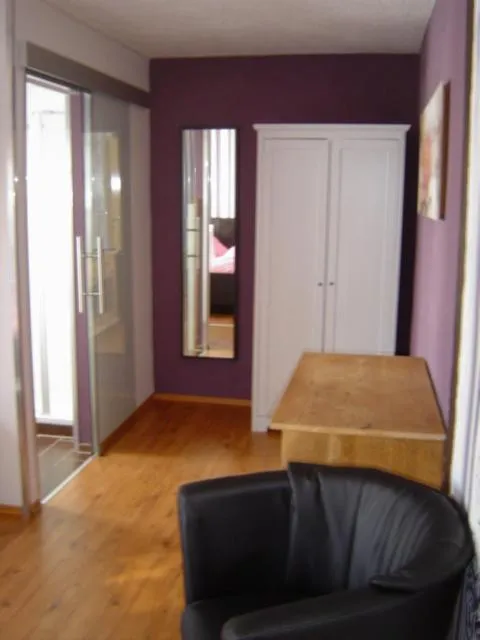 Seating area, Bed in Hotel-Gasthof Wilder Mann