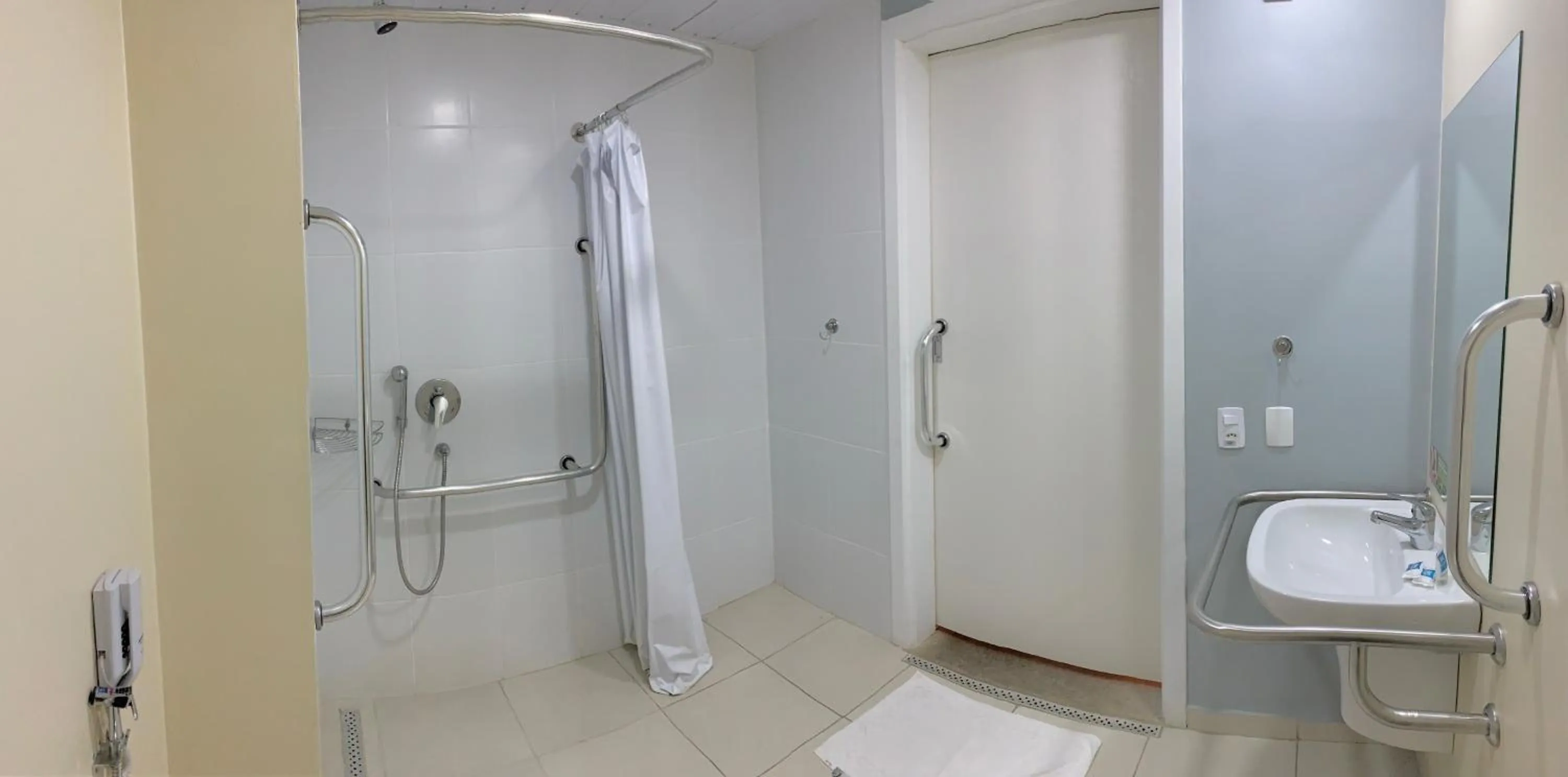 Property building in ibis budget Muriae