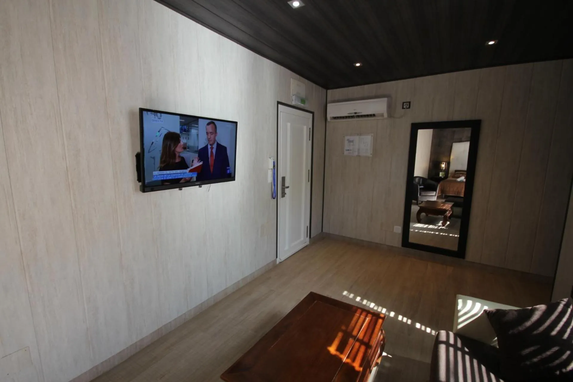 Communal lounge/ TV room in Hotel Copacabana Tarifa Beach