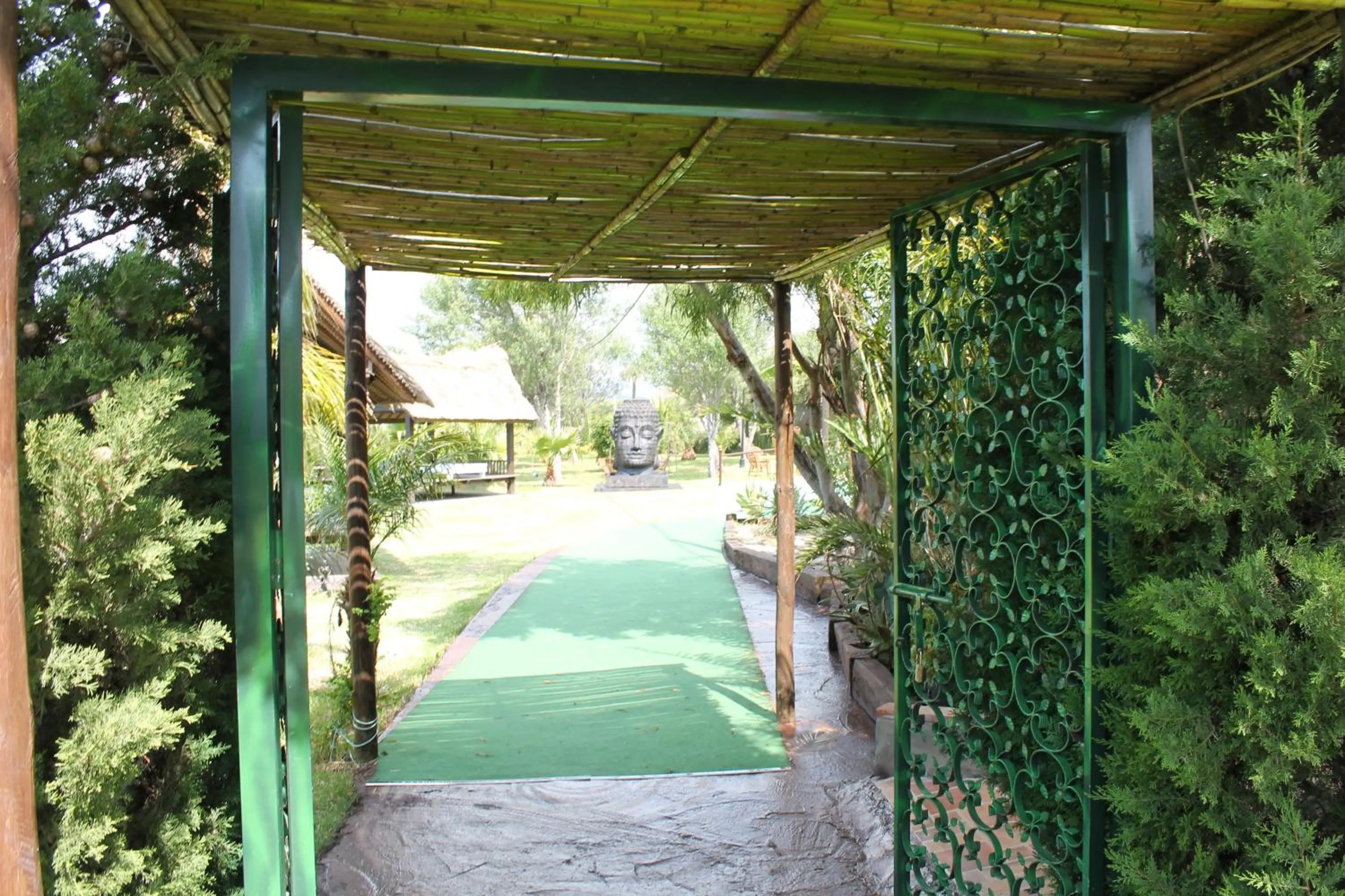 BBQ facilities in Hotel Copacabana Tarifa Beach