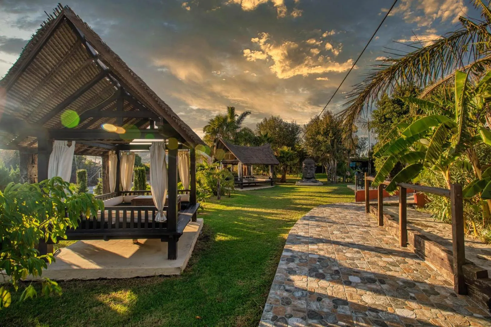 Restaurant/places to eat in Hotel Copacabana Tarifa Beach