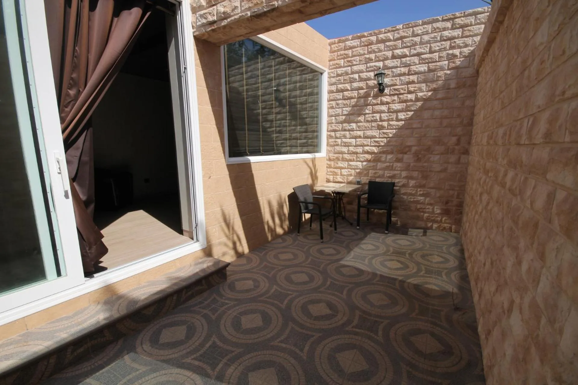 Patio in Hotel Copacabana Tarifa Beach