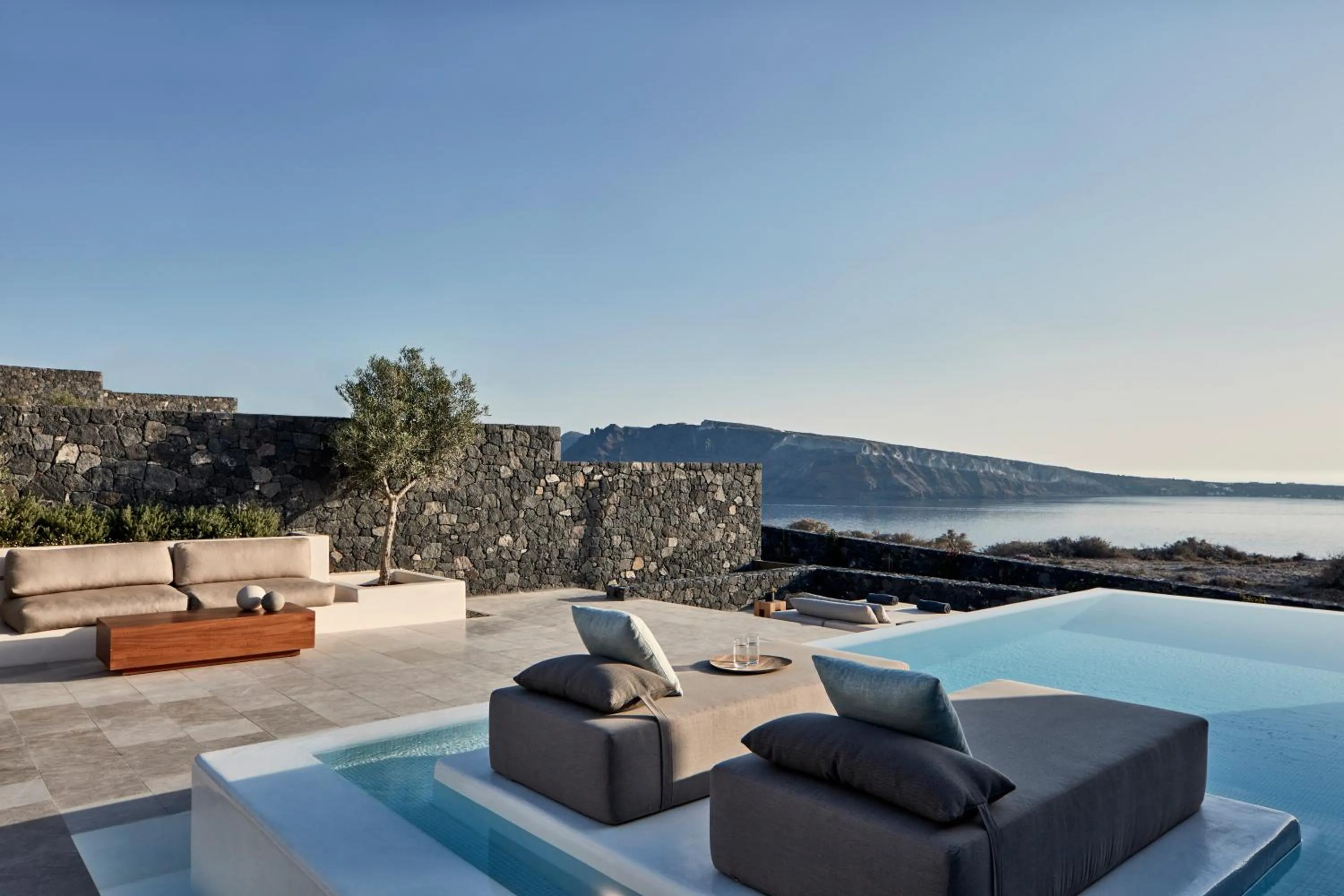 Balcony/Terrace in Canaves Epitome - Small Luxury Hotels of the World