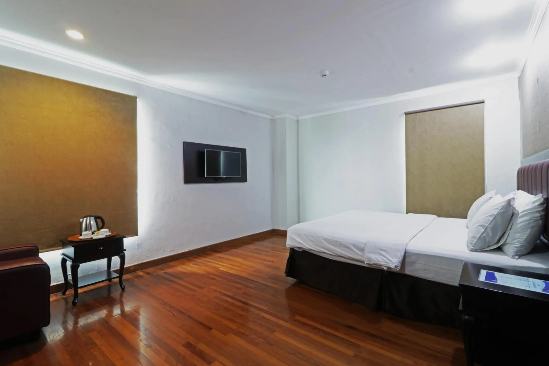 Photo of the whole room, Bed in P Hotel