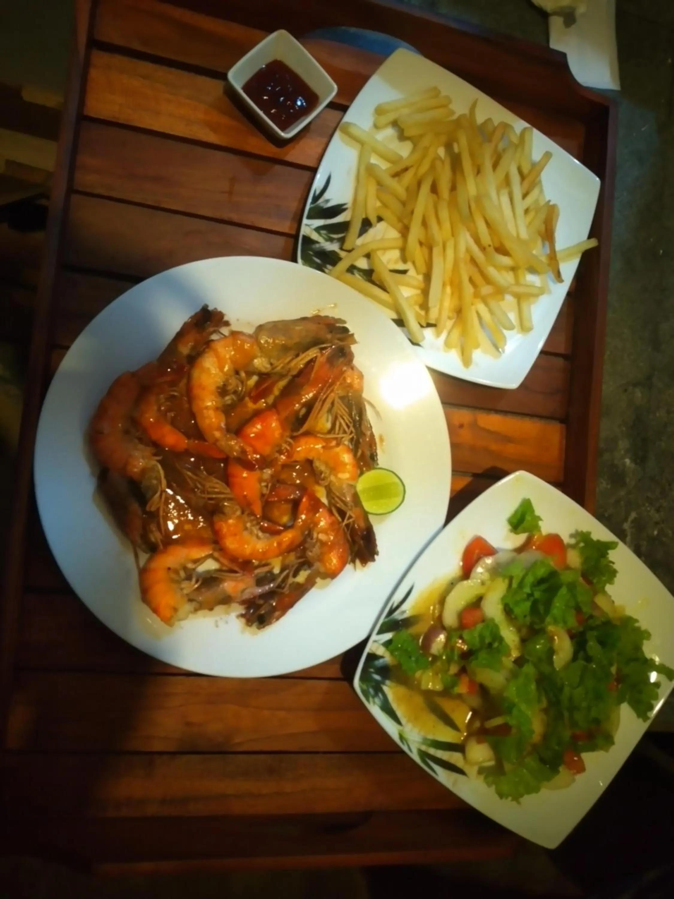 Restaurant/places to eat in Green turtle