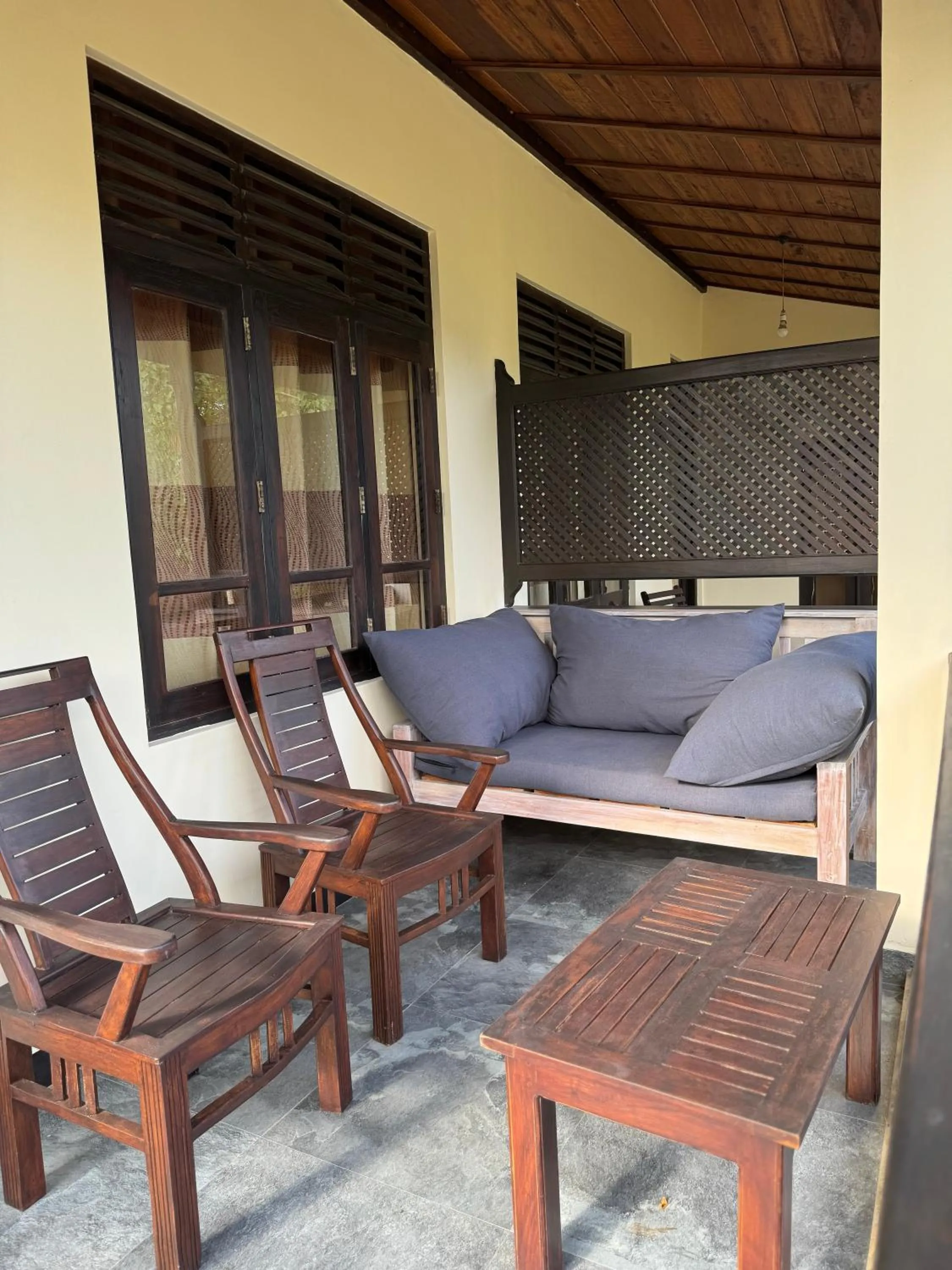 Balcony/Terrace in Green turtle