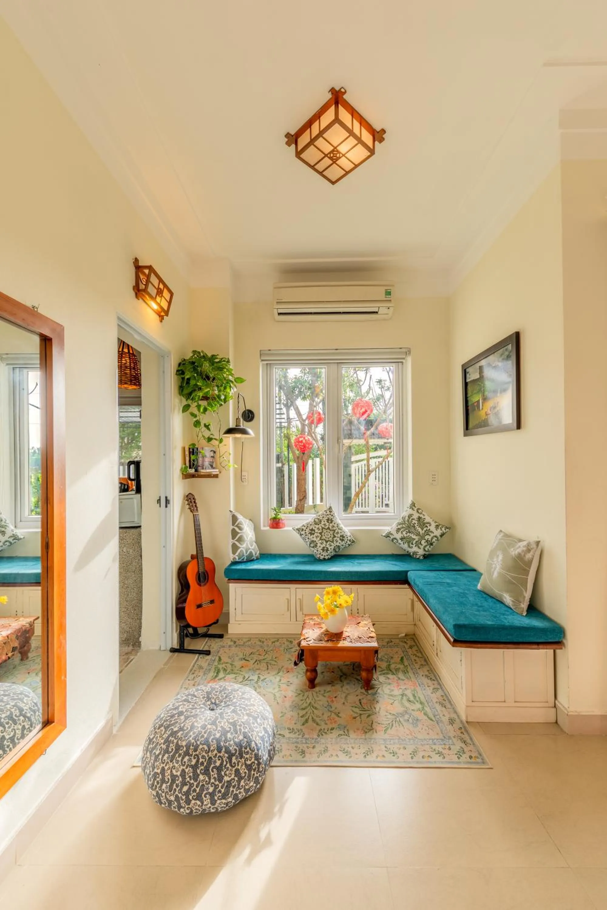 Living room in HA Devan Hoian Pool Villa