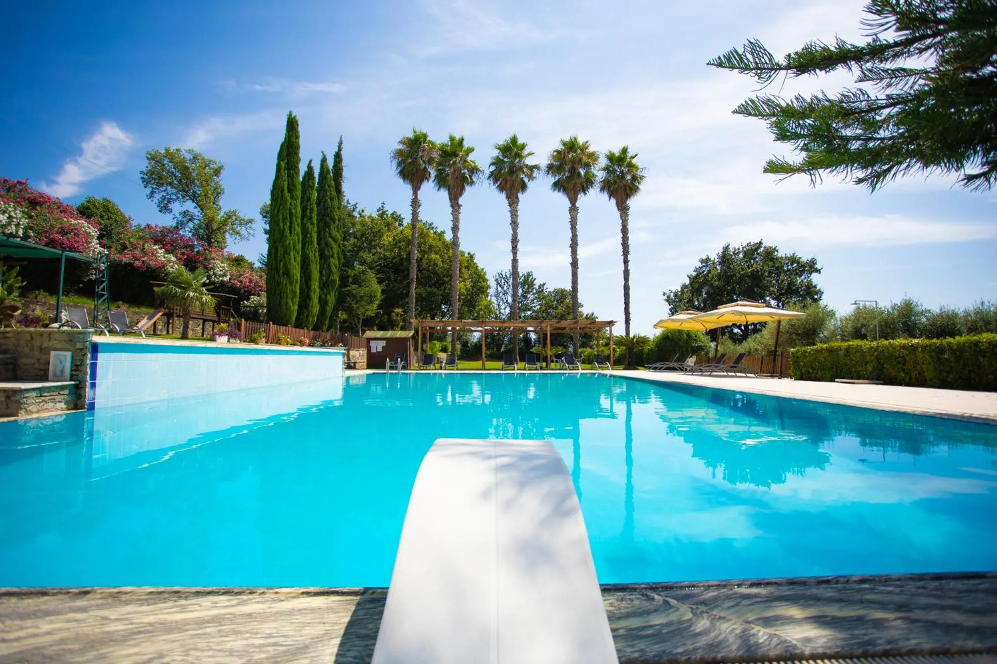 Swimming pool in Residenza Giancesare Family Apartments
