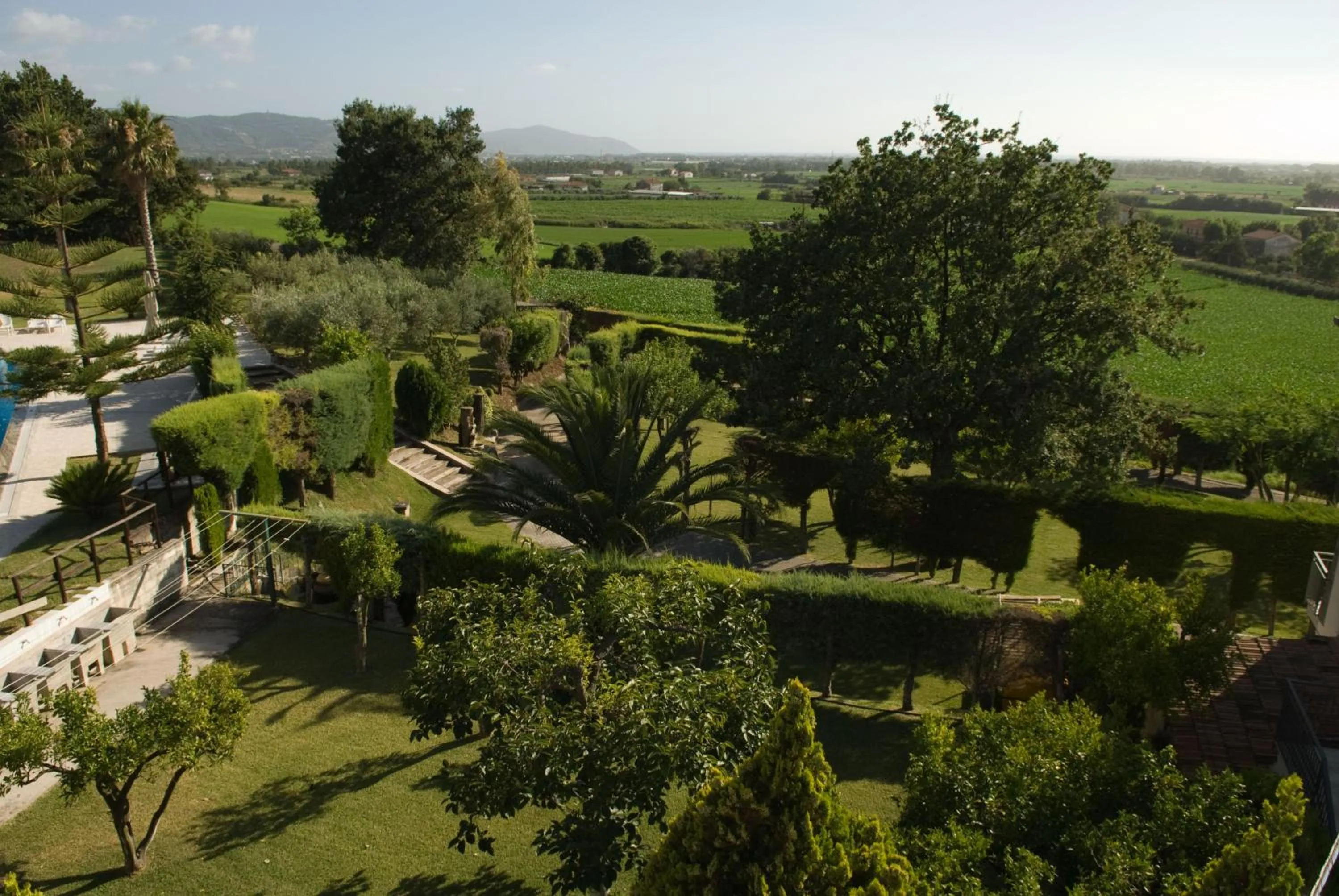 Garden view in Residenza Giancesare Family Apartments