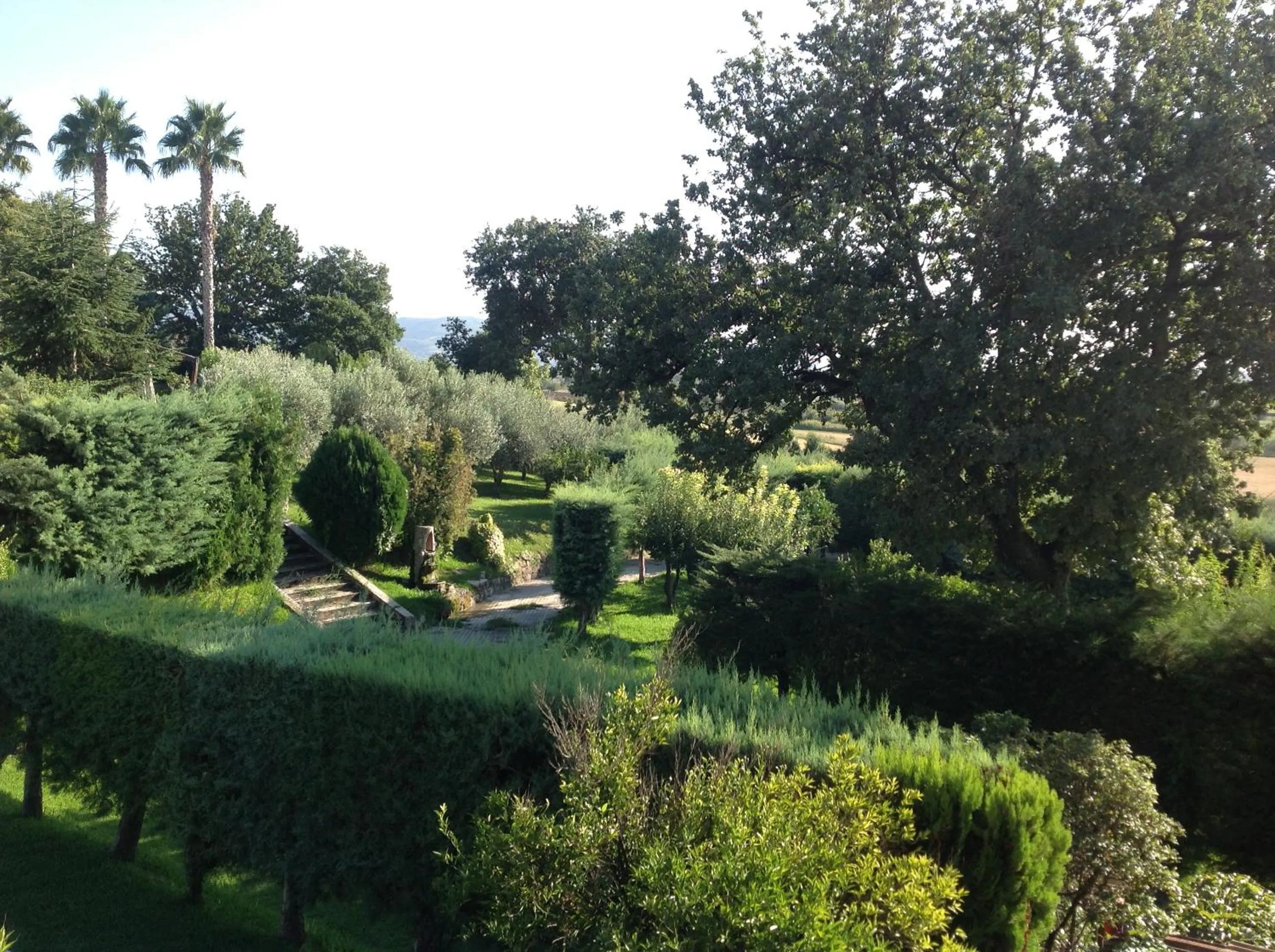 Garden in Residenza Giancesare Family Apartments