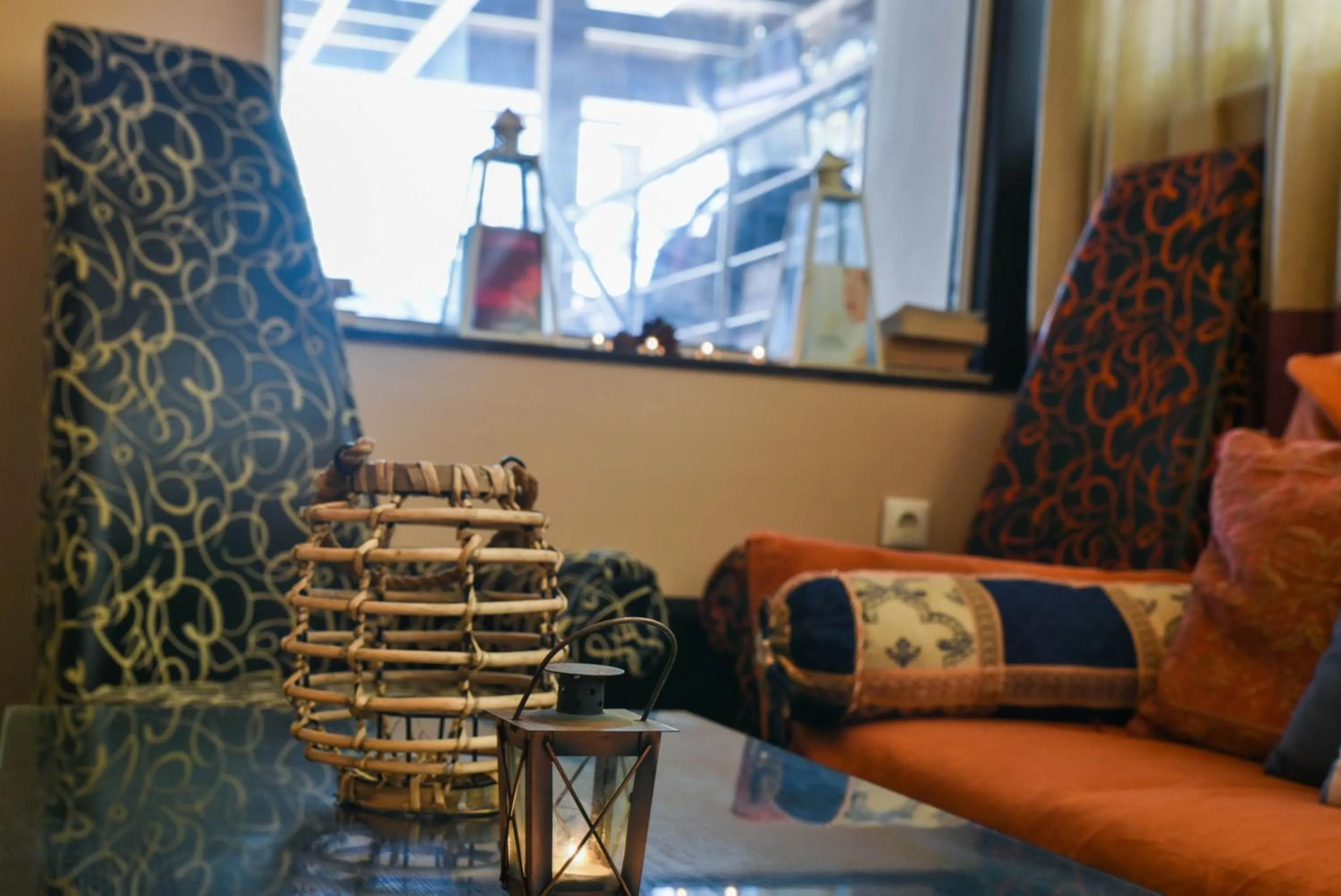 Restaurant/places to eat, Seating Area in Amaryllis Hotel