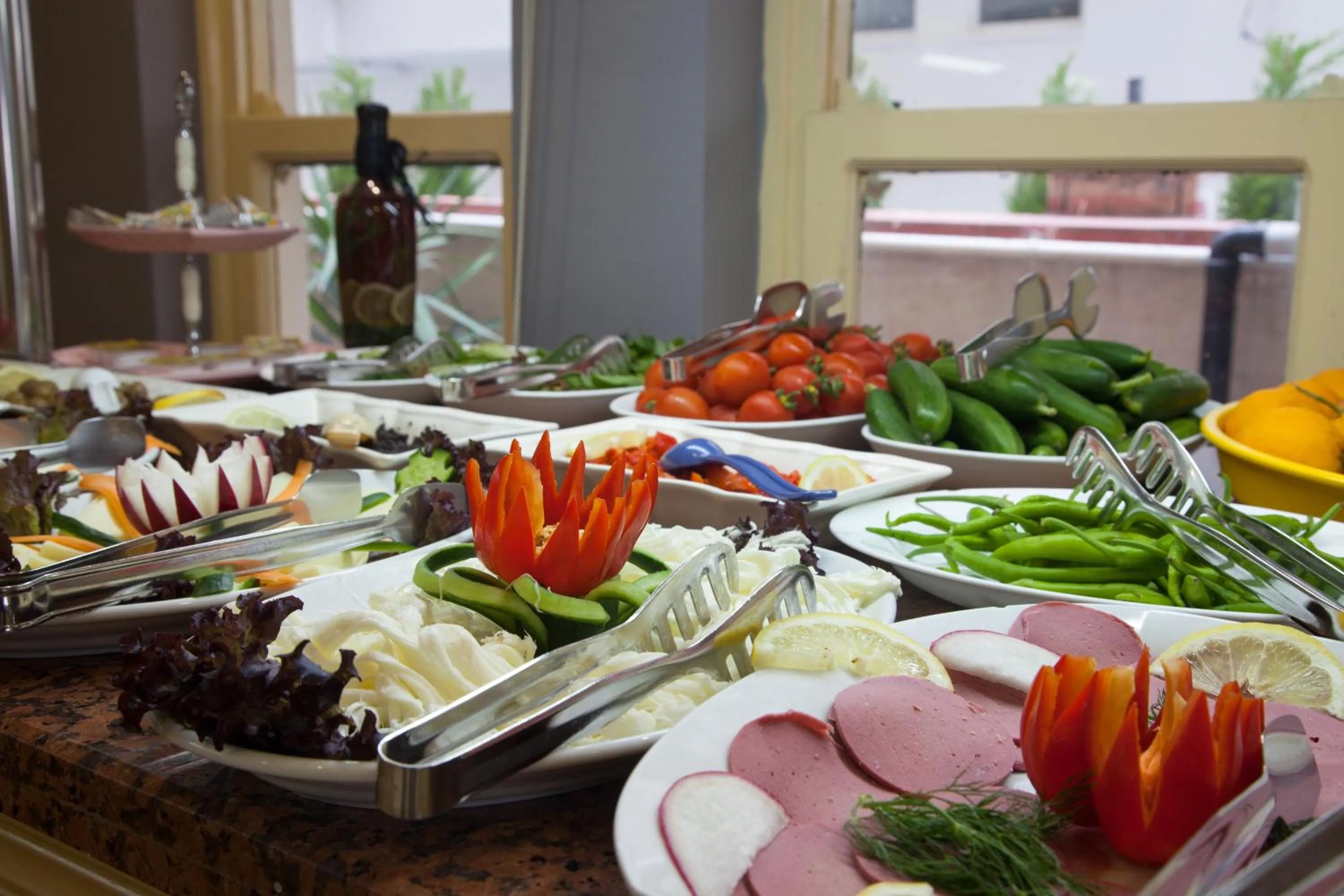 Breakfast in Nasa Flora Hotel