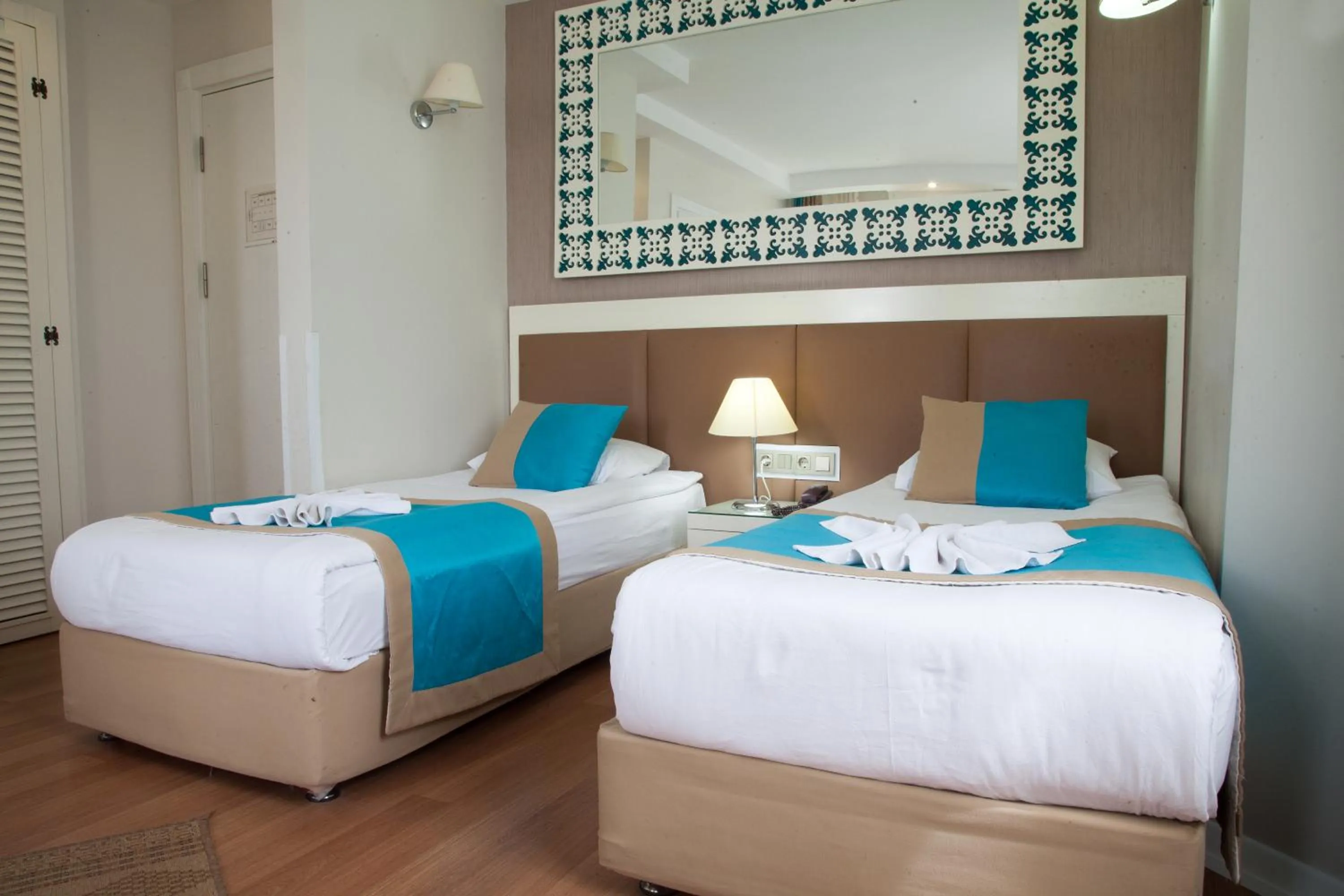 Massage in Nasa Flora Hotel