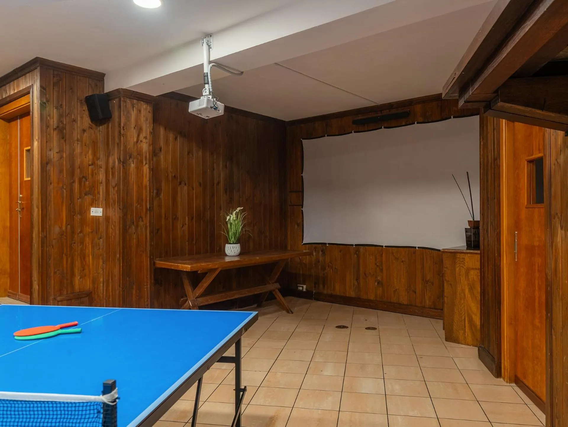 Children play ground in Cipriani Park Hotel