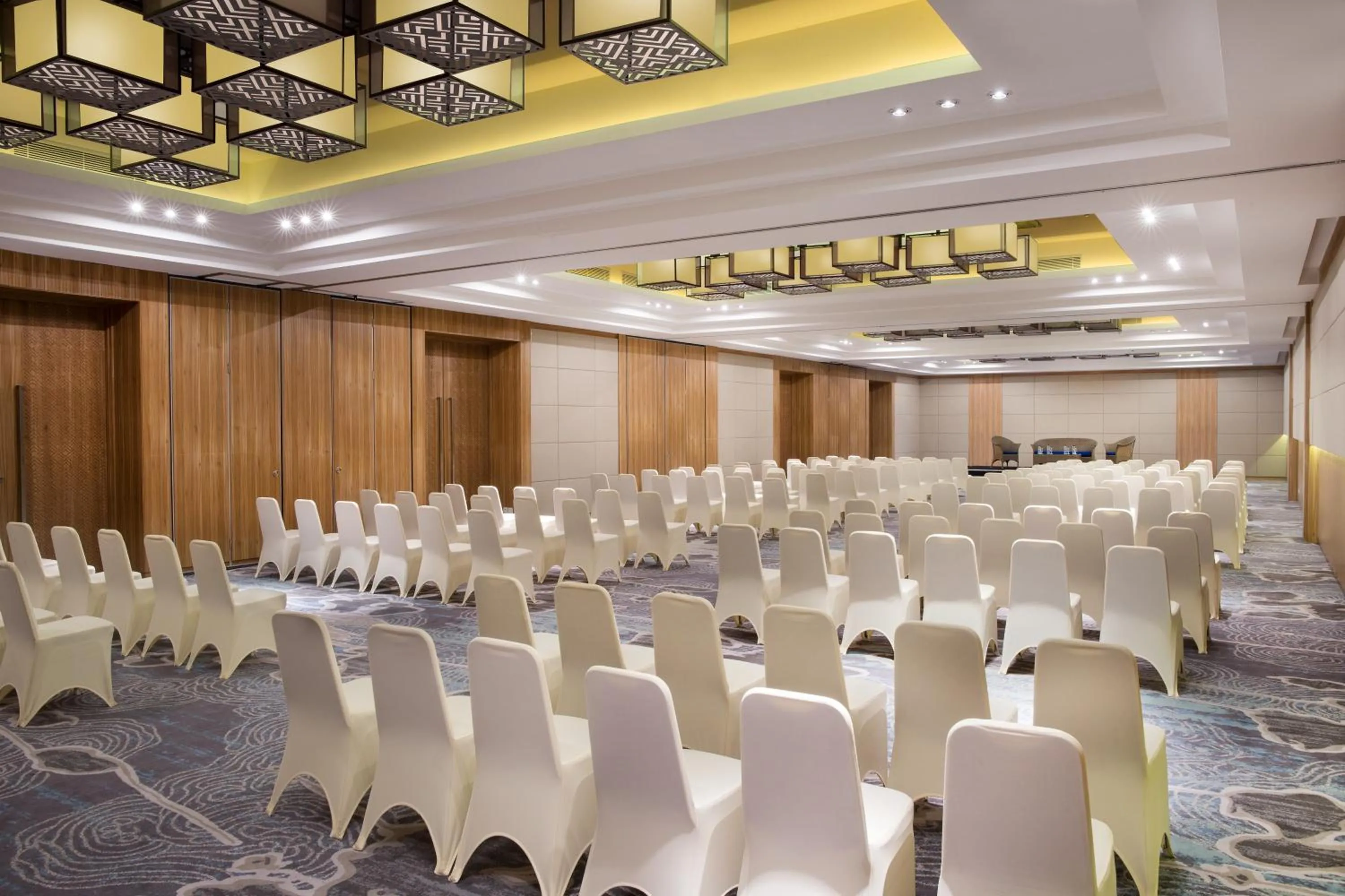 Business facilities in Hotel Santika Premiere Beach Resort Belitung