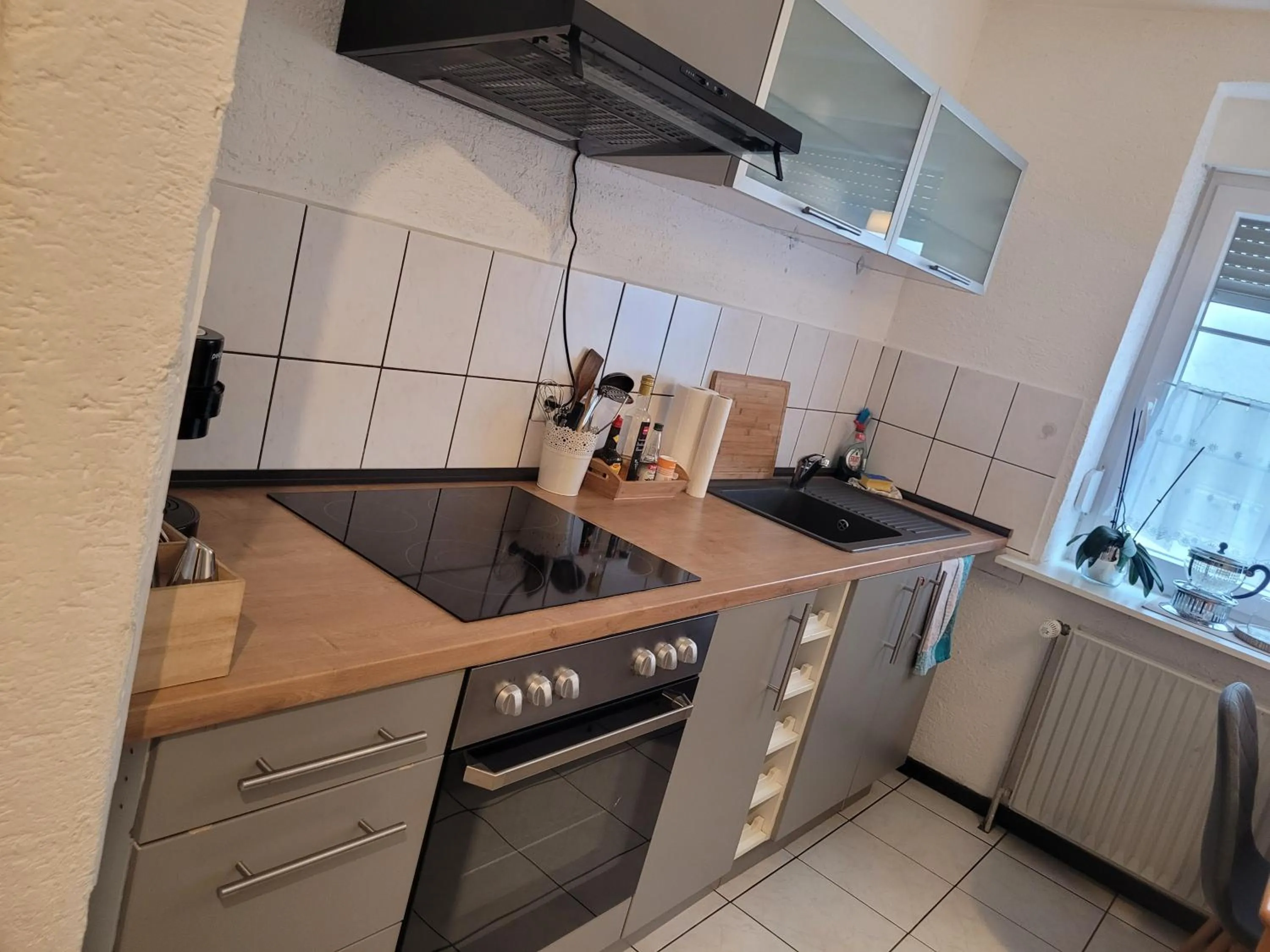 Kitchen or kitchenette in Gästehaus Kampik