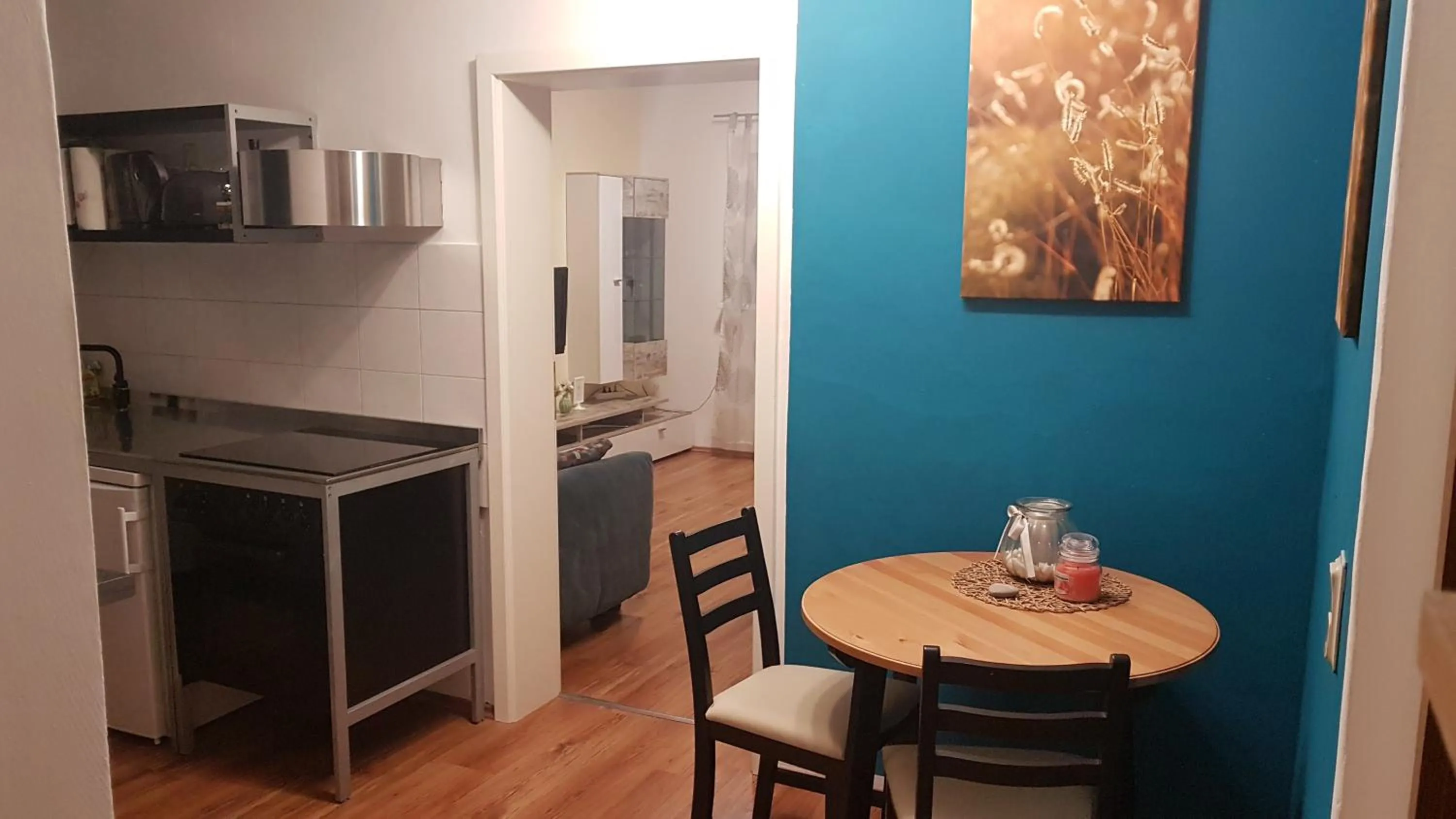 Kitchen or kitchenette in Gästehaus Kampik