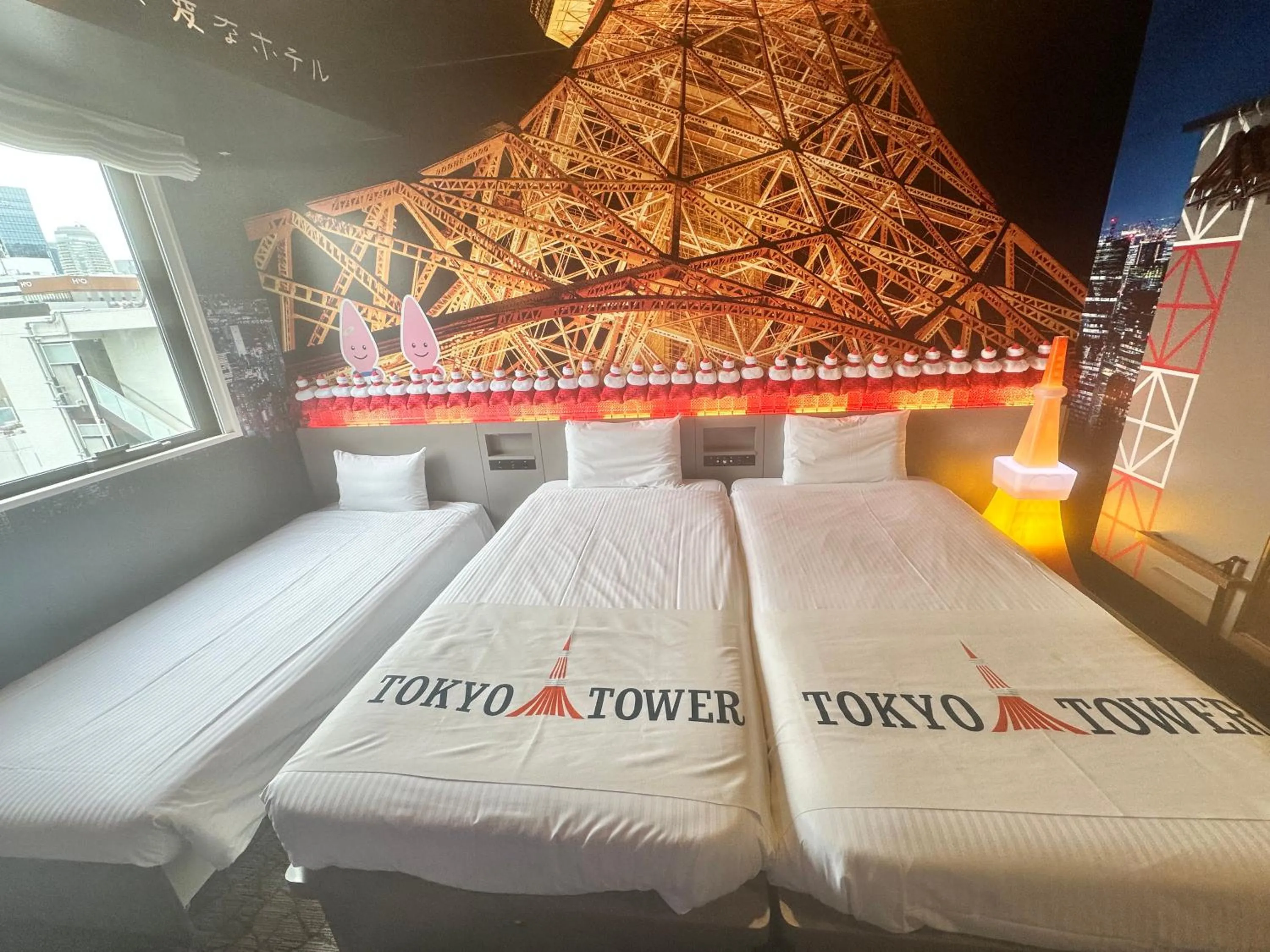 Photo of the whole room, Bed in Henn na Hotel Tokyo Hamamatsucho