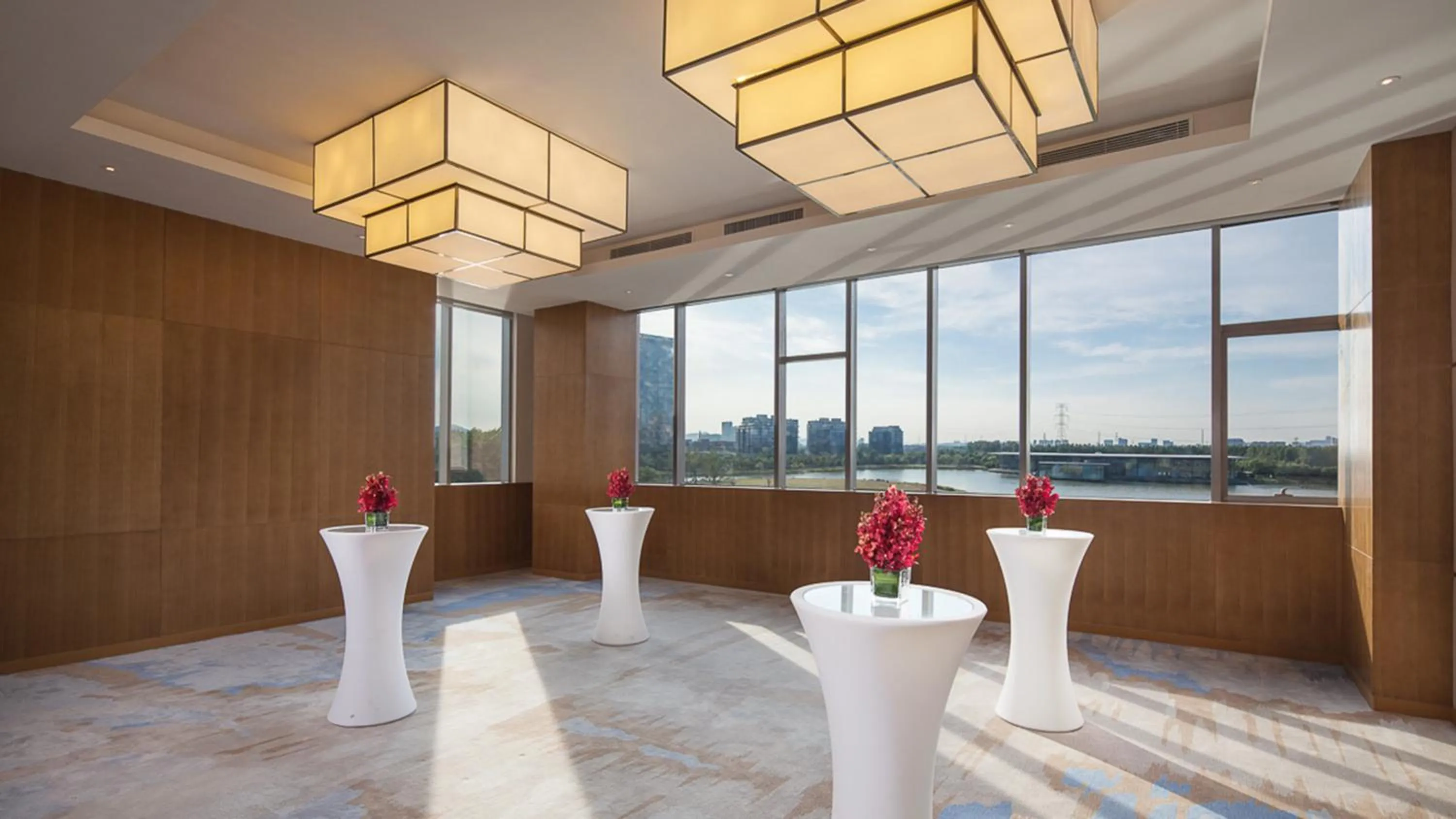 Meeting/conference room in Holiday Inn Nanjing Qinhuai South by IHG