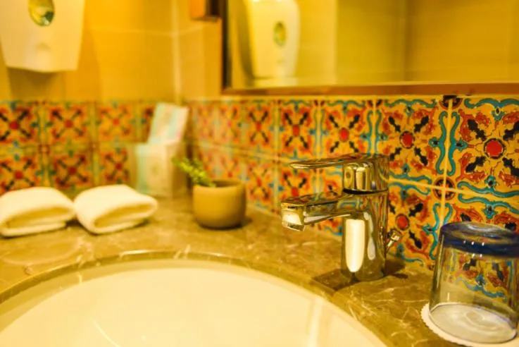 Bathroom in Holiday Inn Express Lhasa Potala Palace