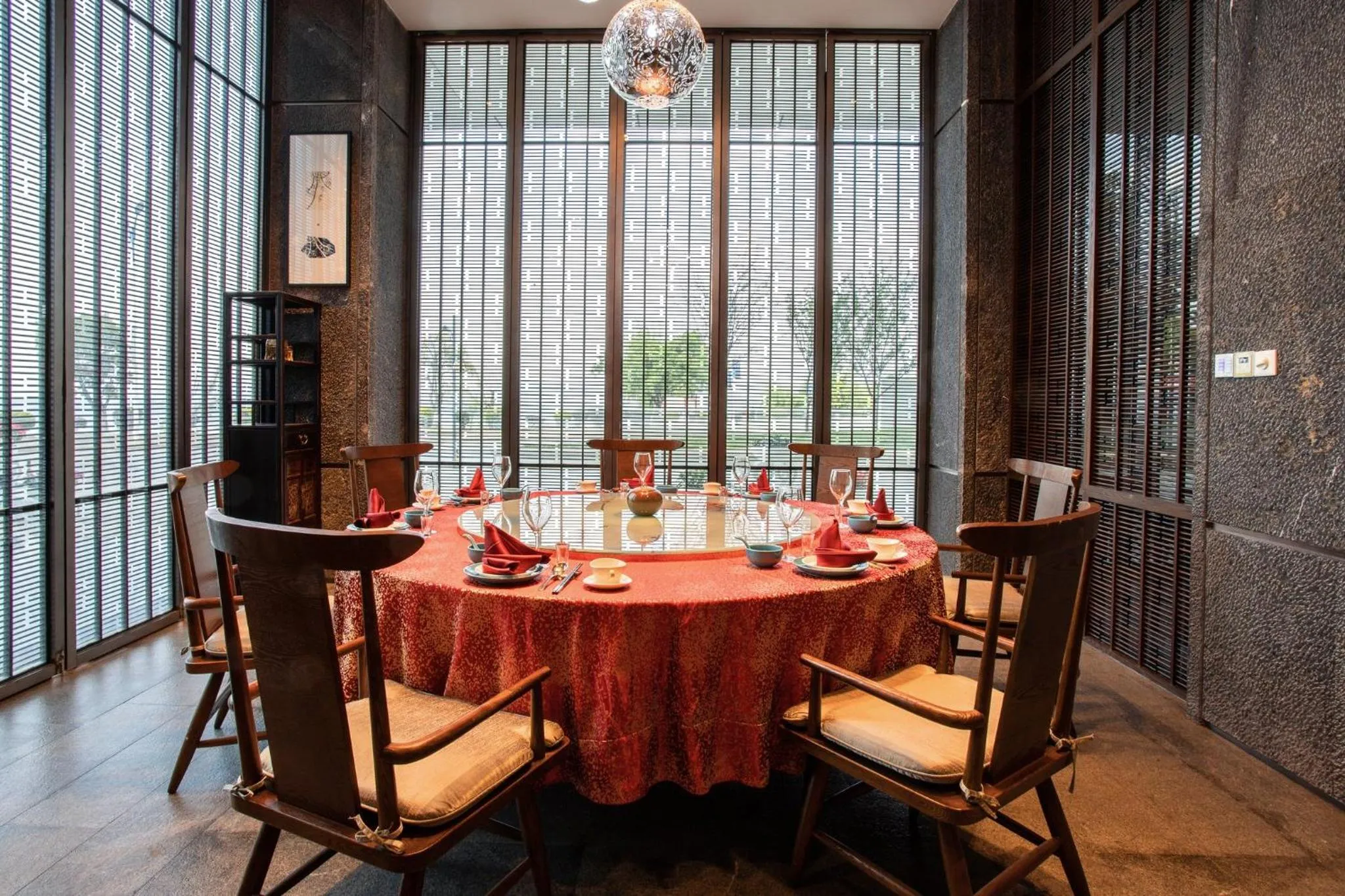 Restaurant/places to eat in Hotel Indigo Dali Erhai by IHG