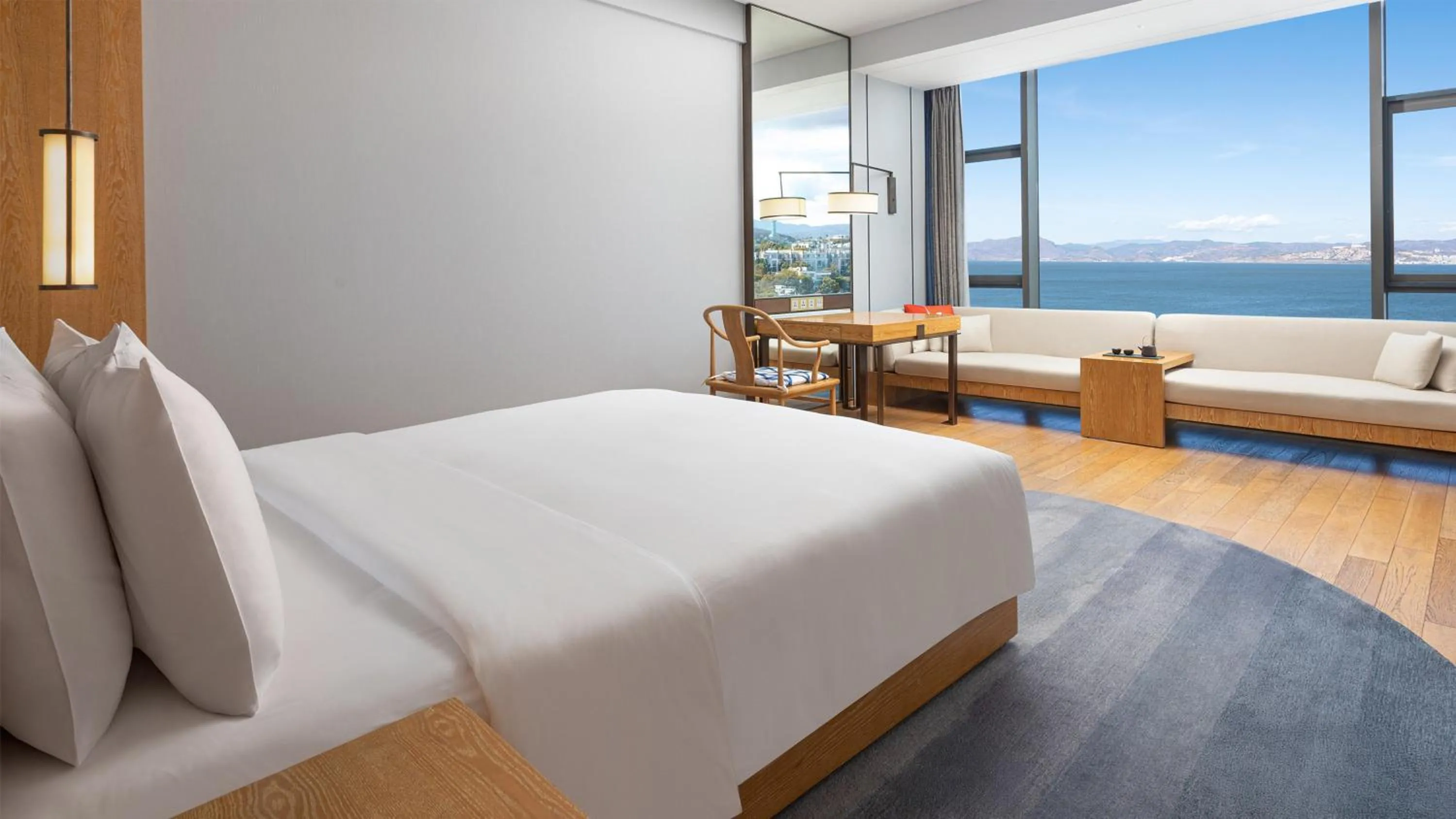 Photo of the whole room, Bed in Hotel Indigo Dali Erhai by IHG