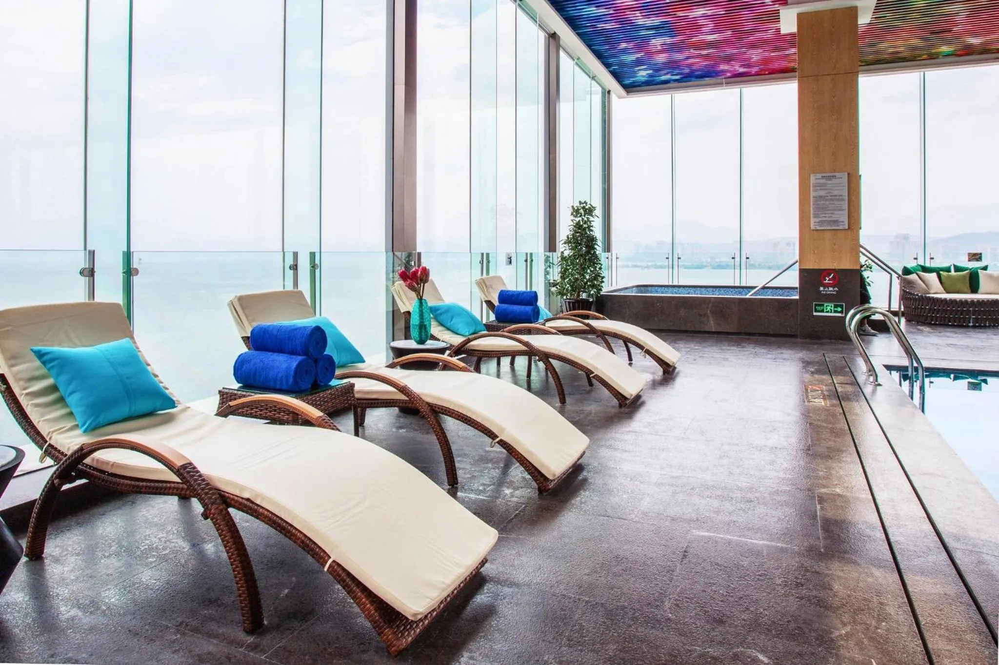 Swimming pool in Hotel Indigo Dali Erhai by IHG