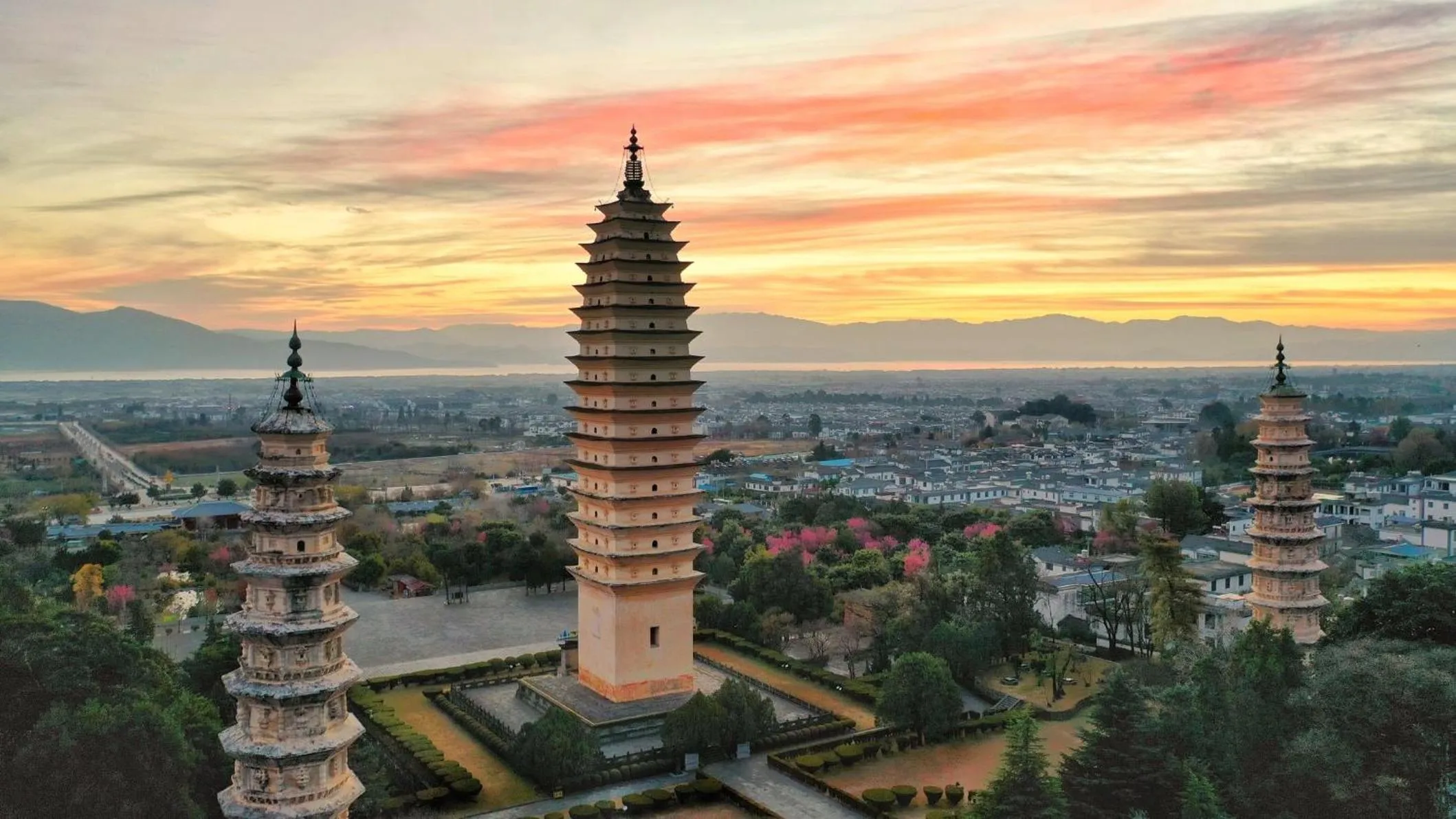 Nearby landmark in Hotel Indigo Dali Erhai by IHG