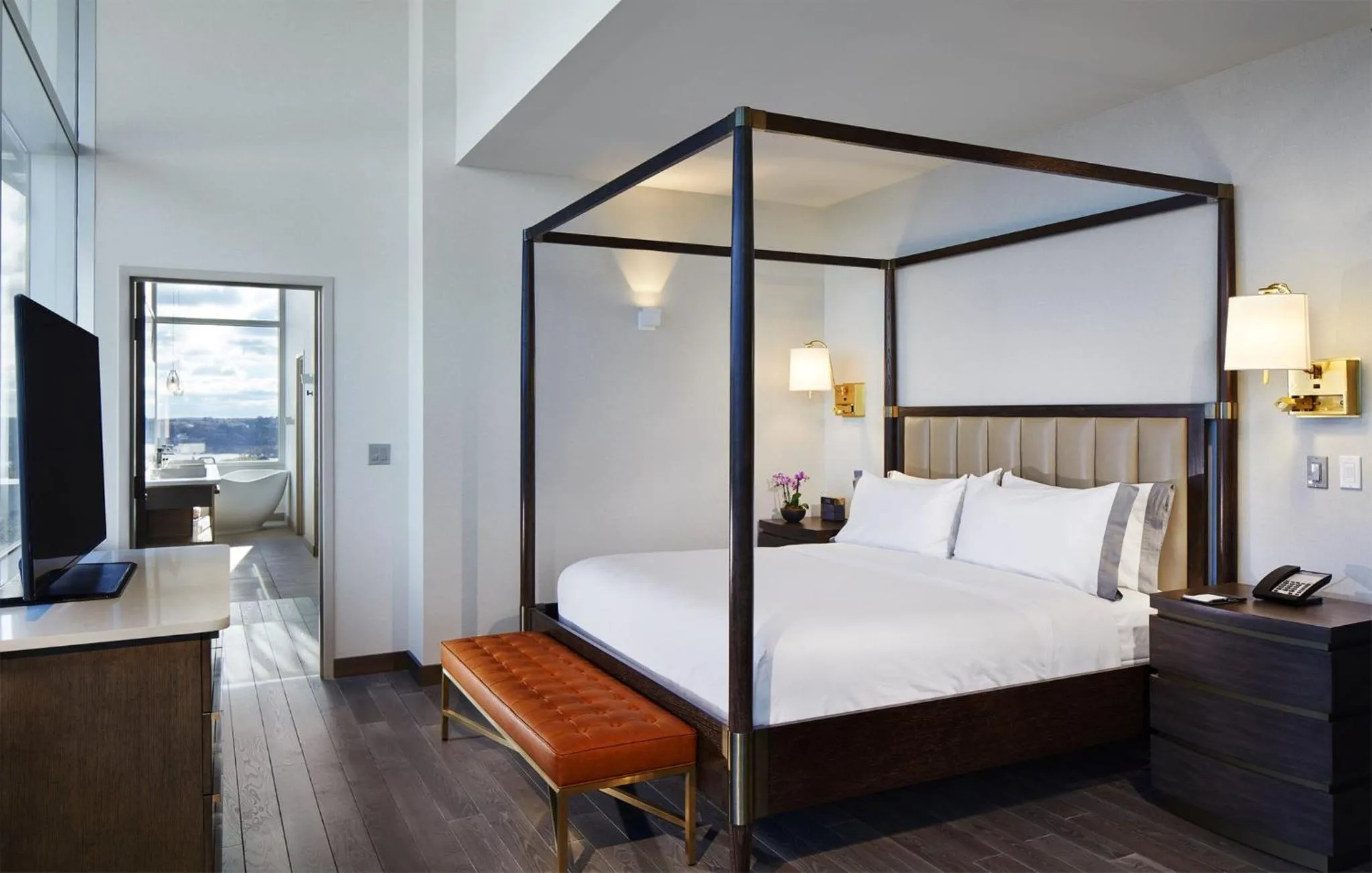 Photo of the whole room, Bed in InterContinental Minneapolis - St. Paul Airport by IHG