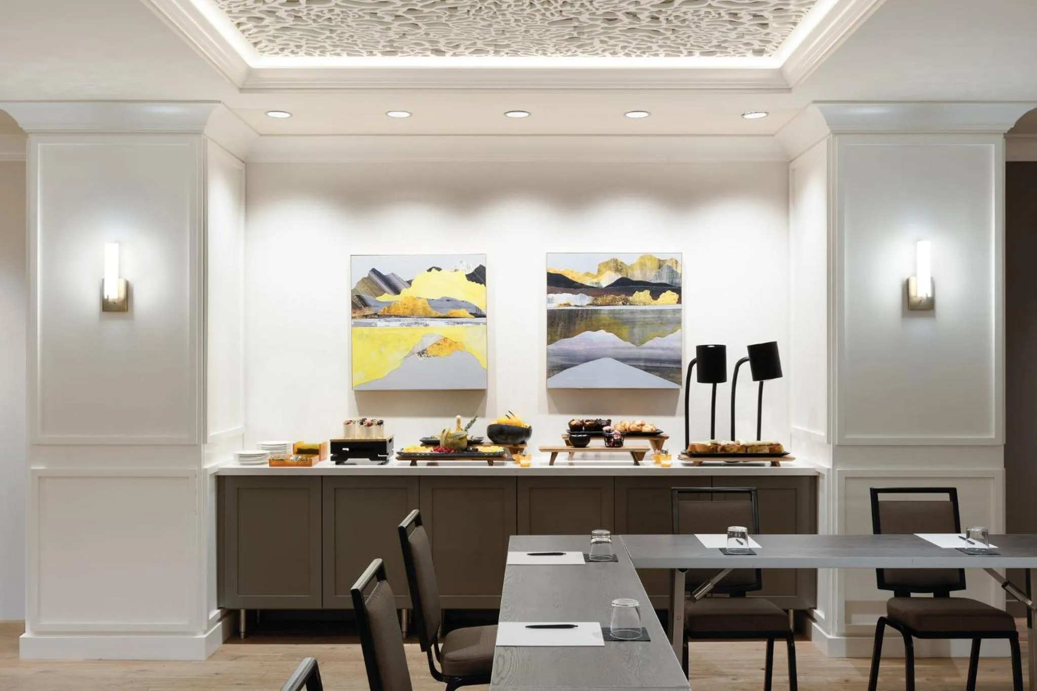 Meeting/conference room in InterContinental Minneapolis - St. Paul Airport by IHG