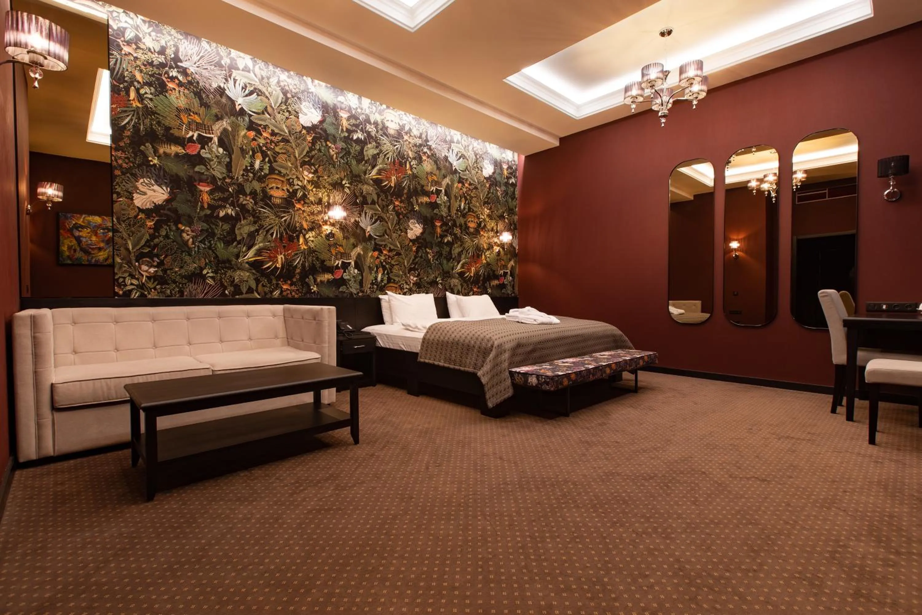 Photo of the whole room, Bed in Tsunami Spa Hotel