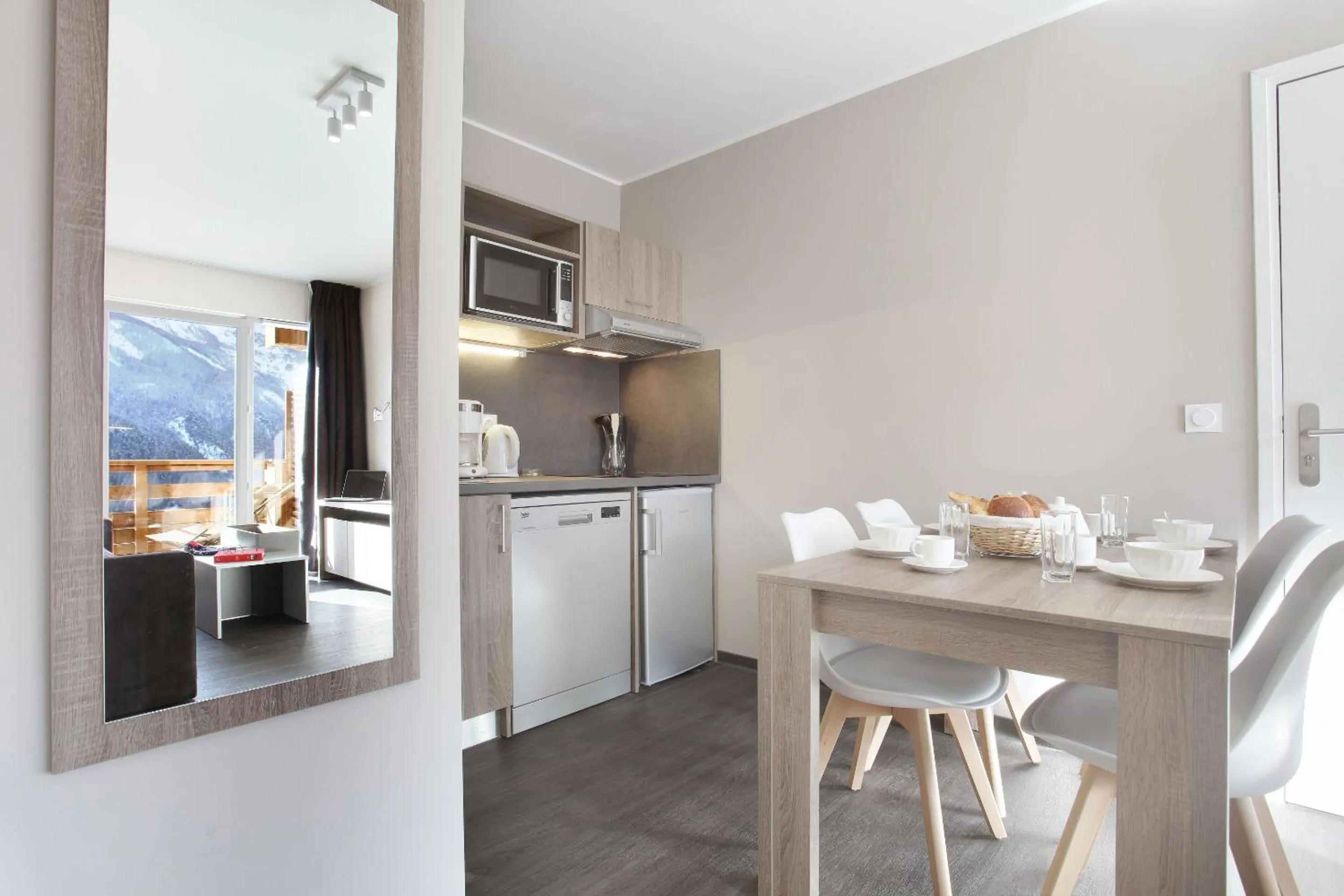 Kitchen or kitchenette in Résidence Odalys Le Village de Praroustan