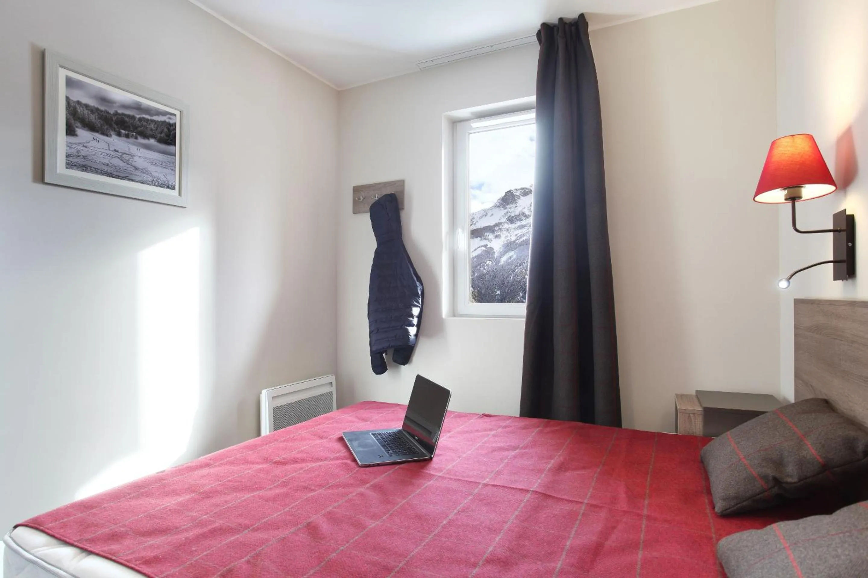 Bedroom, Bed in Résidence Odalys Le Village de Praroustan