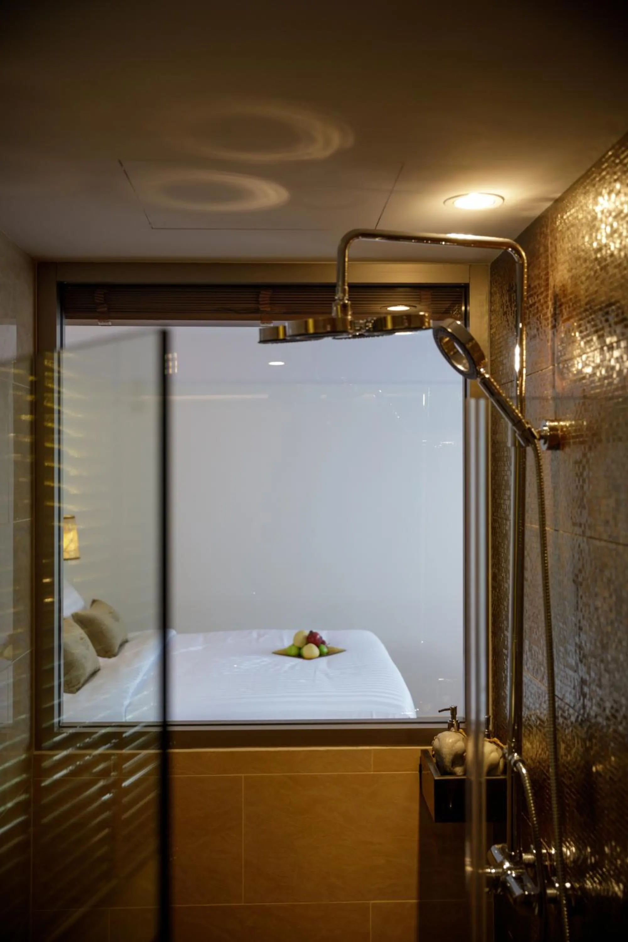 Bed in 9 SUITE Luxury Boutique Hotel