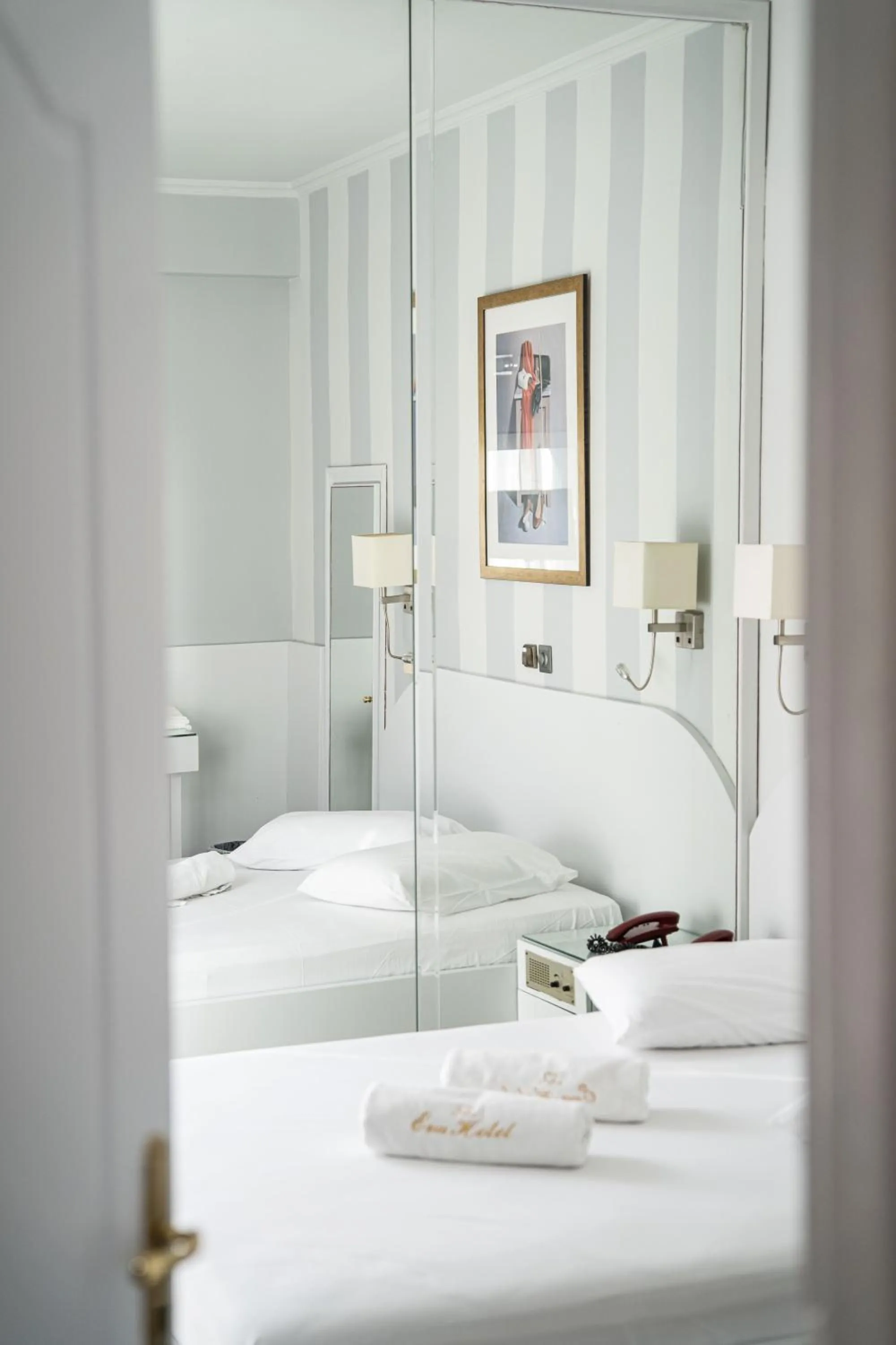 Bedroom, Bed in Eva Hotel Piraeus