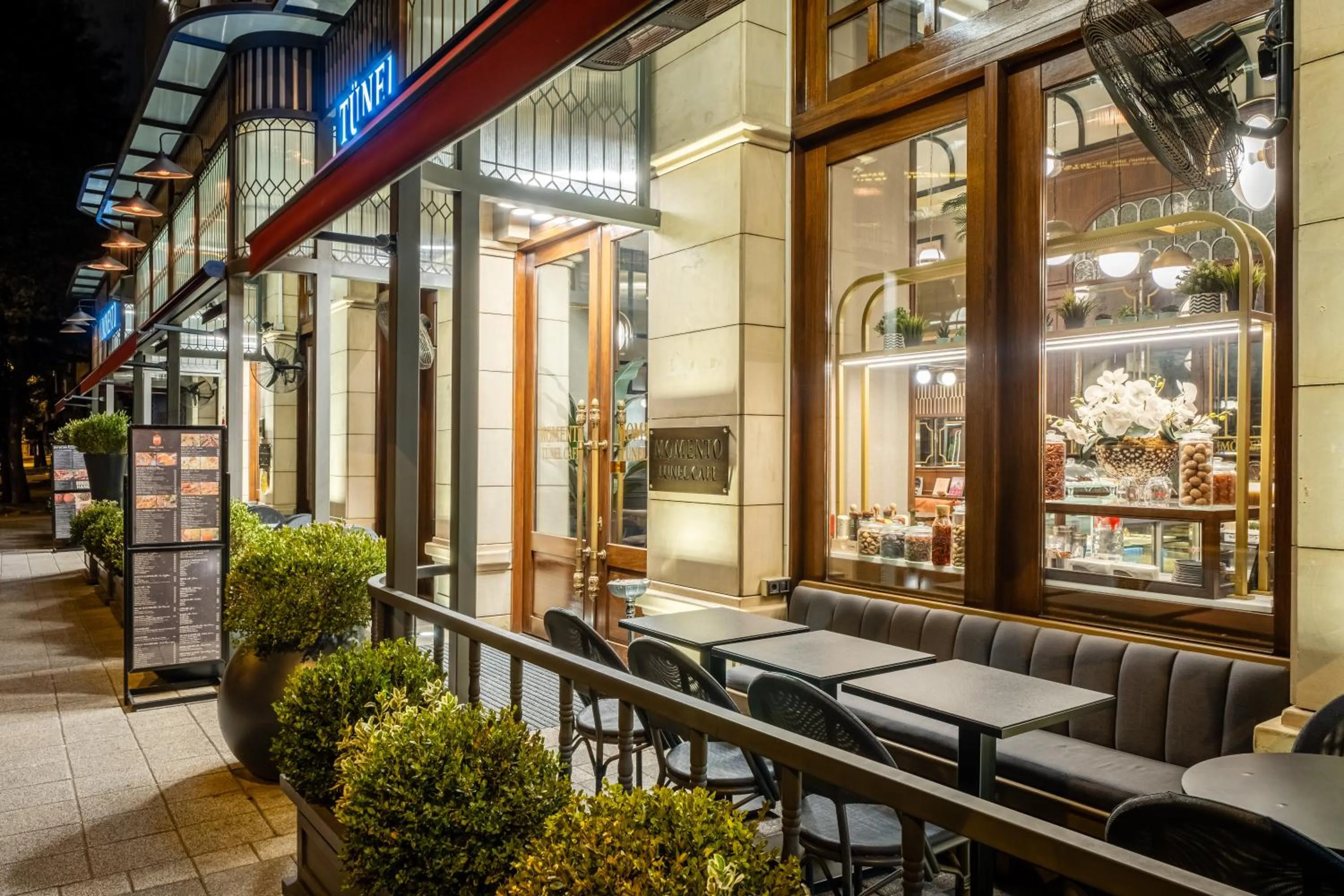 Property building in Hotel Momento Golden Horn