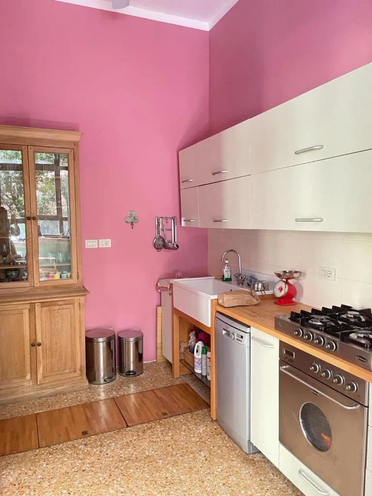 Kitchen or kitchenette in B&B Villa Ines