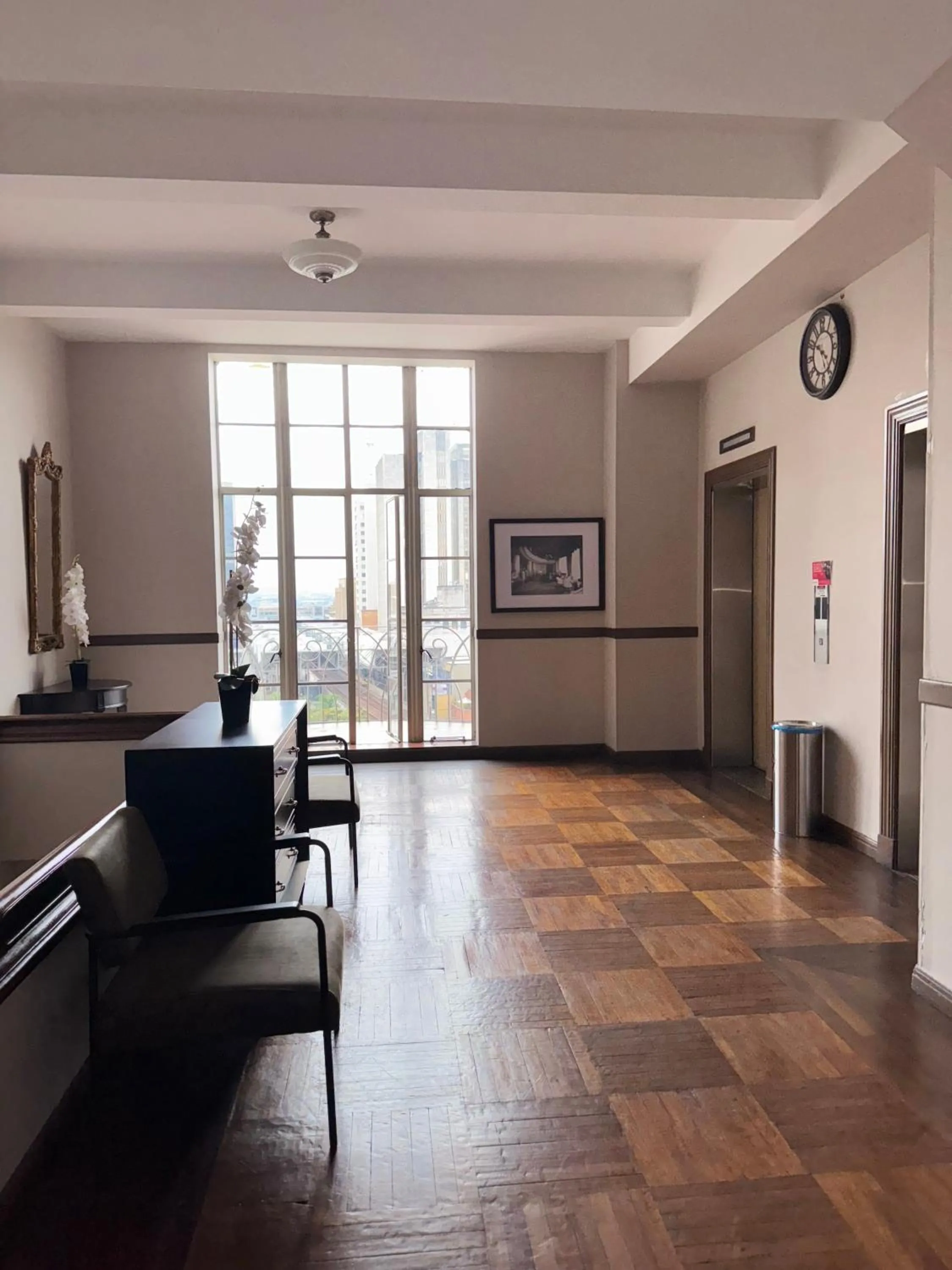 Living room in Hotel Nutibara