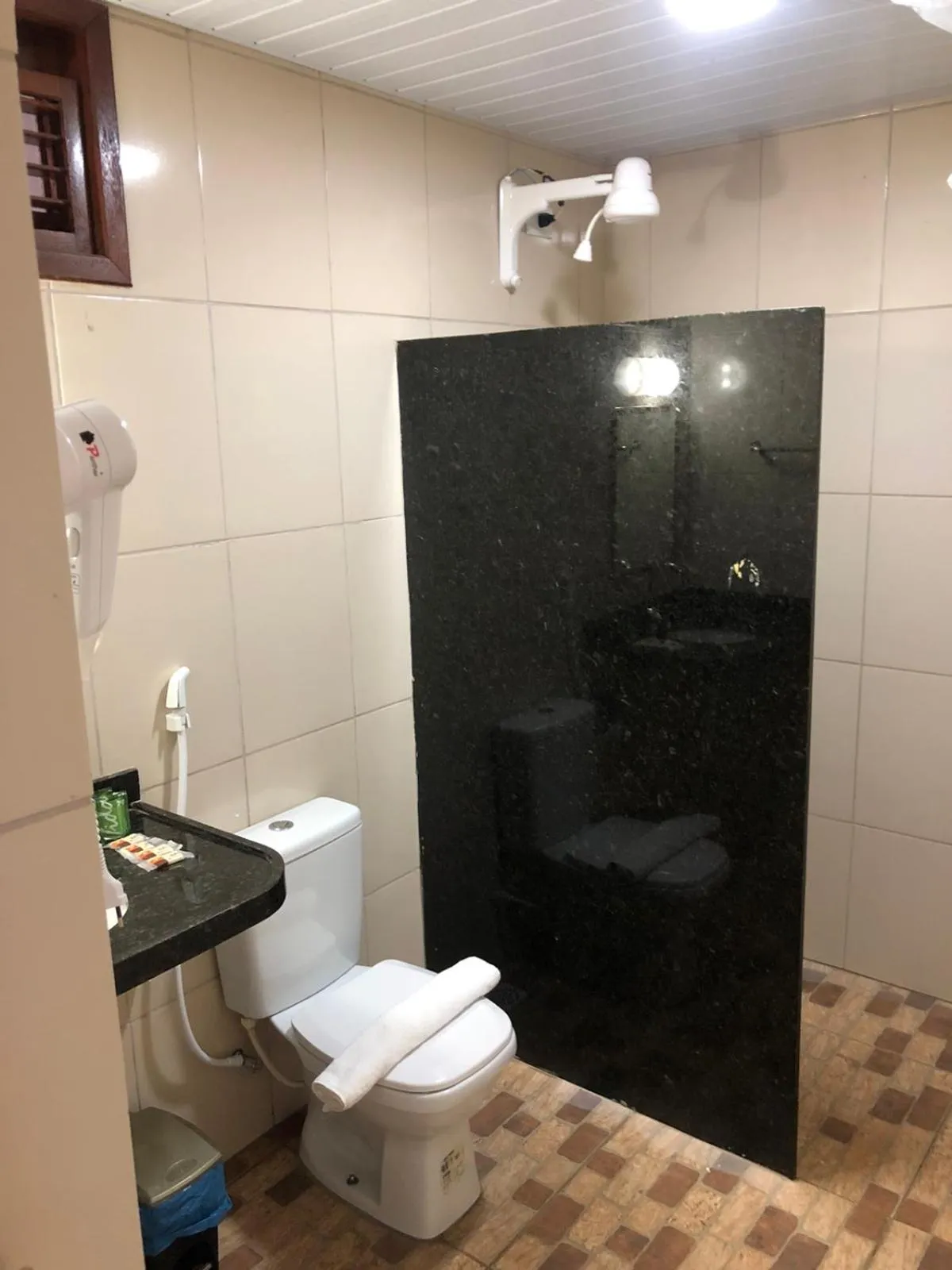 Shower in Pousada Murici