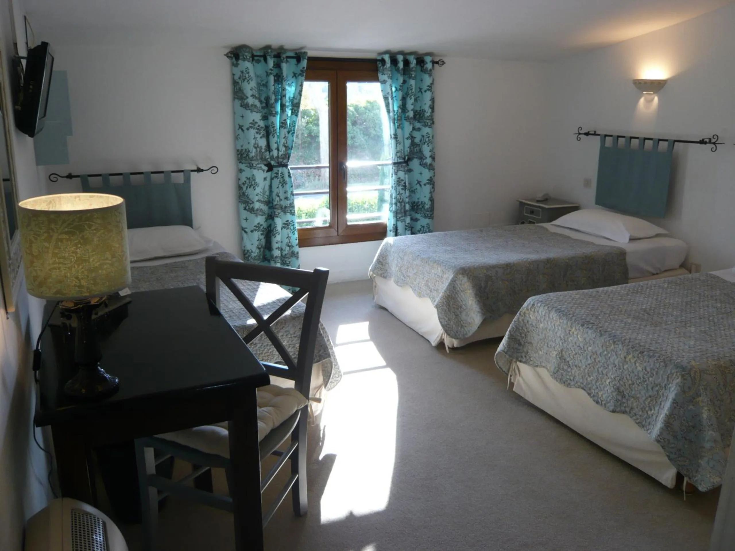 Bedroom in Hotel Mistral