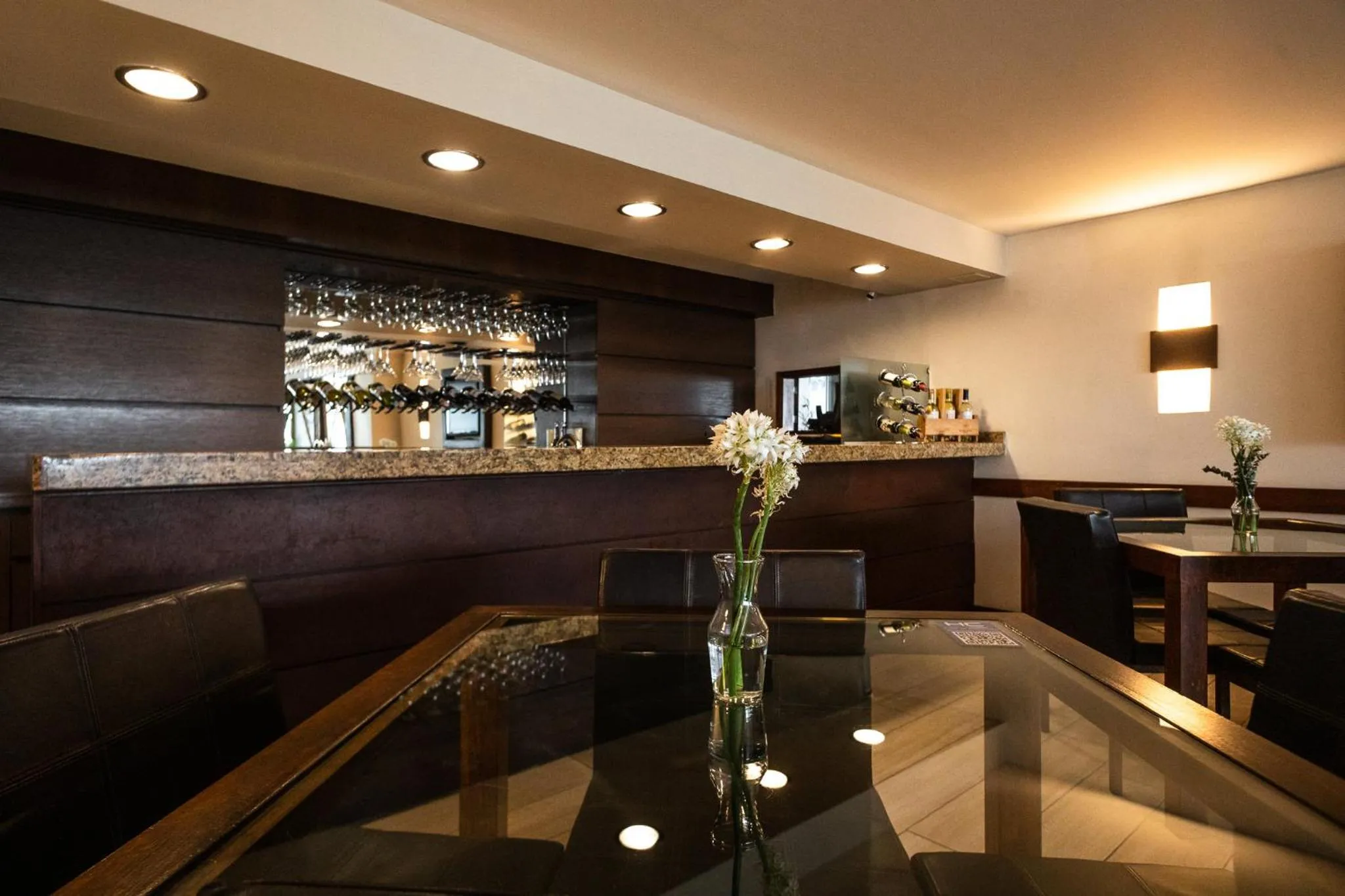 Restaurant/places to eat in Hotel Carretero