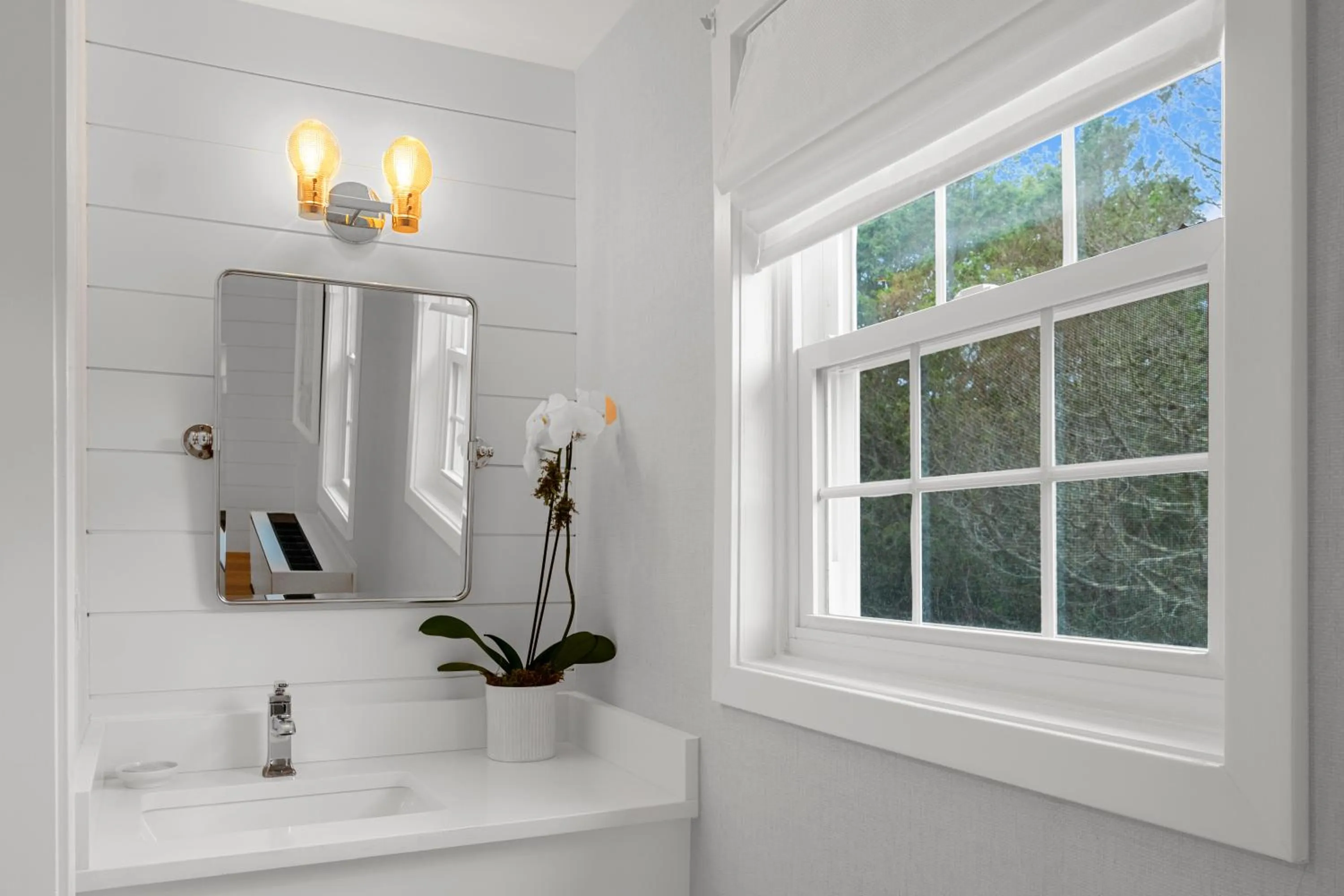 Bathroom in Nantucket Inn