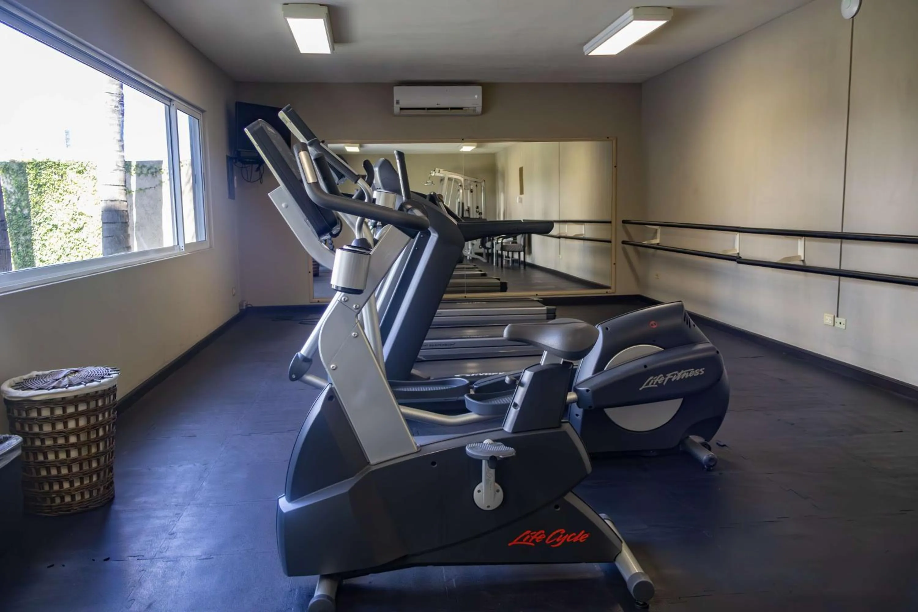 Fitness centre/facilities in Best Western PLUS Monterrey Airport