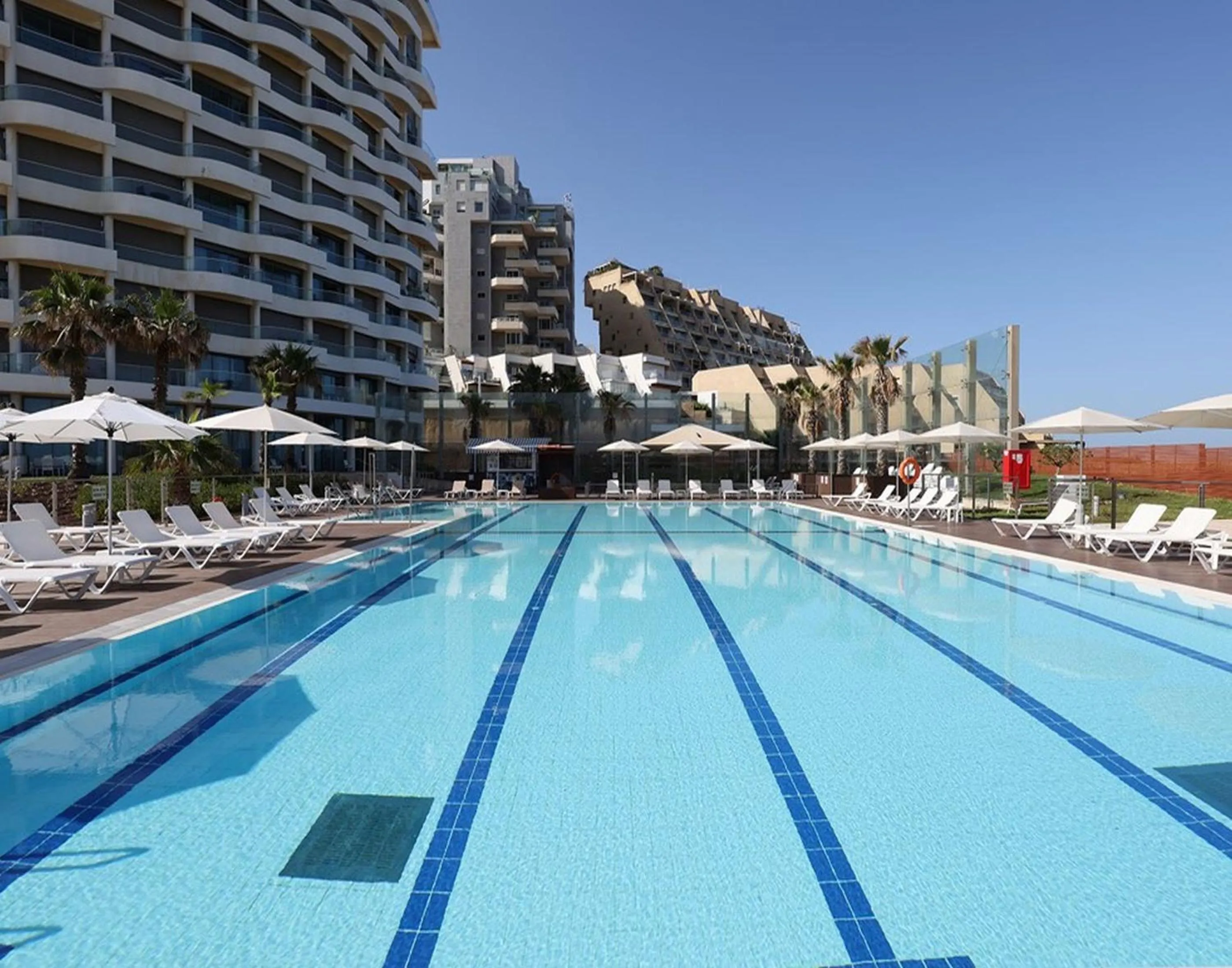 Swimming pool in West Tel Aviv- All Suites Hotel By The Sea