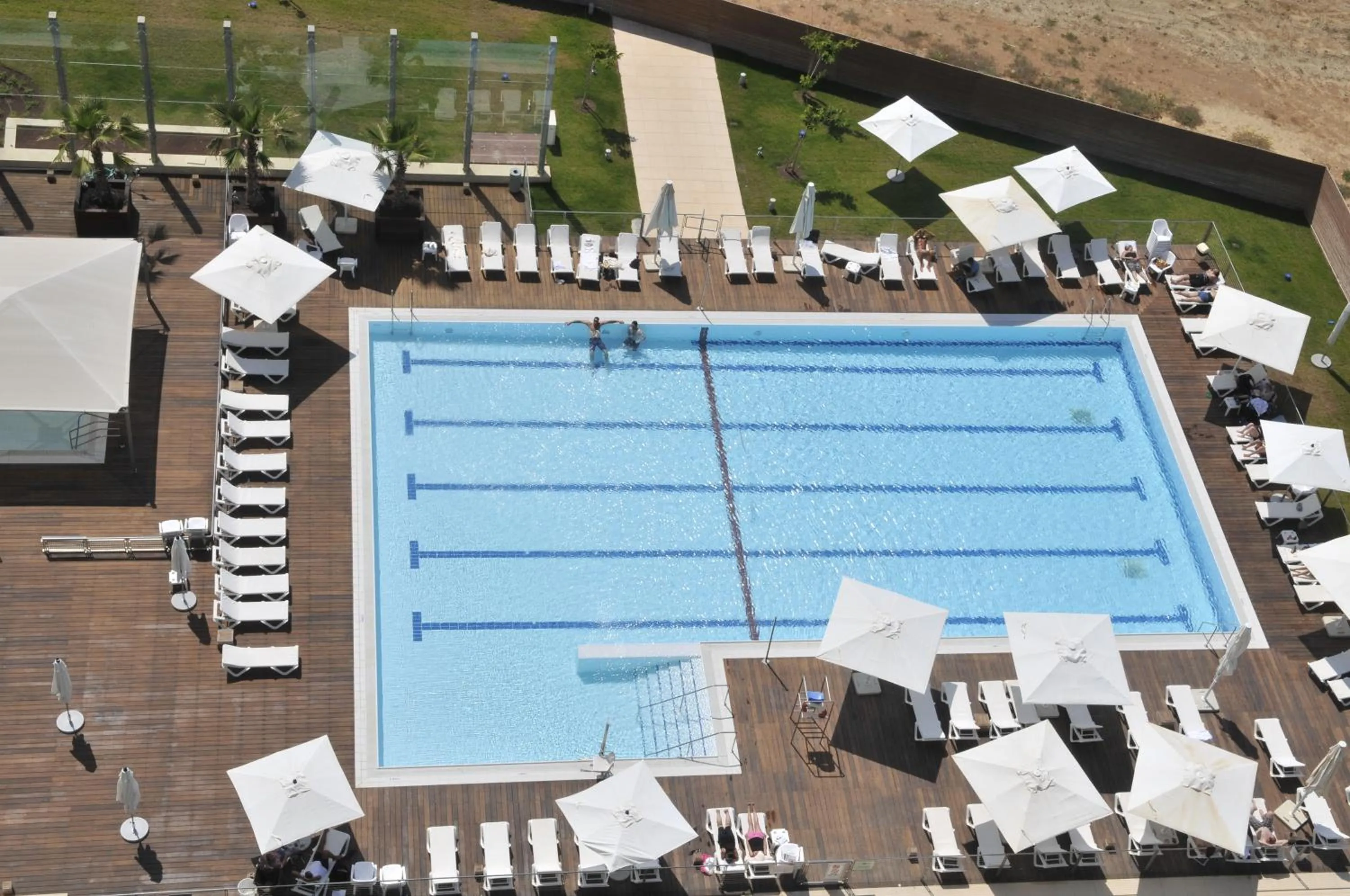 Swimming pool in West Tel Aviv- All Suites Hotel By The Sea