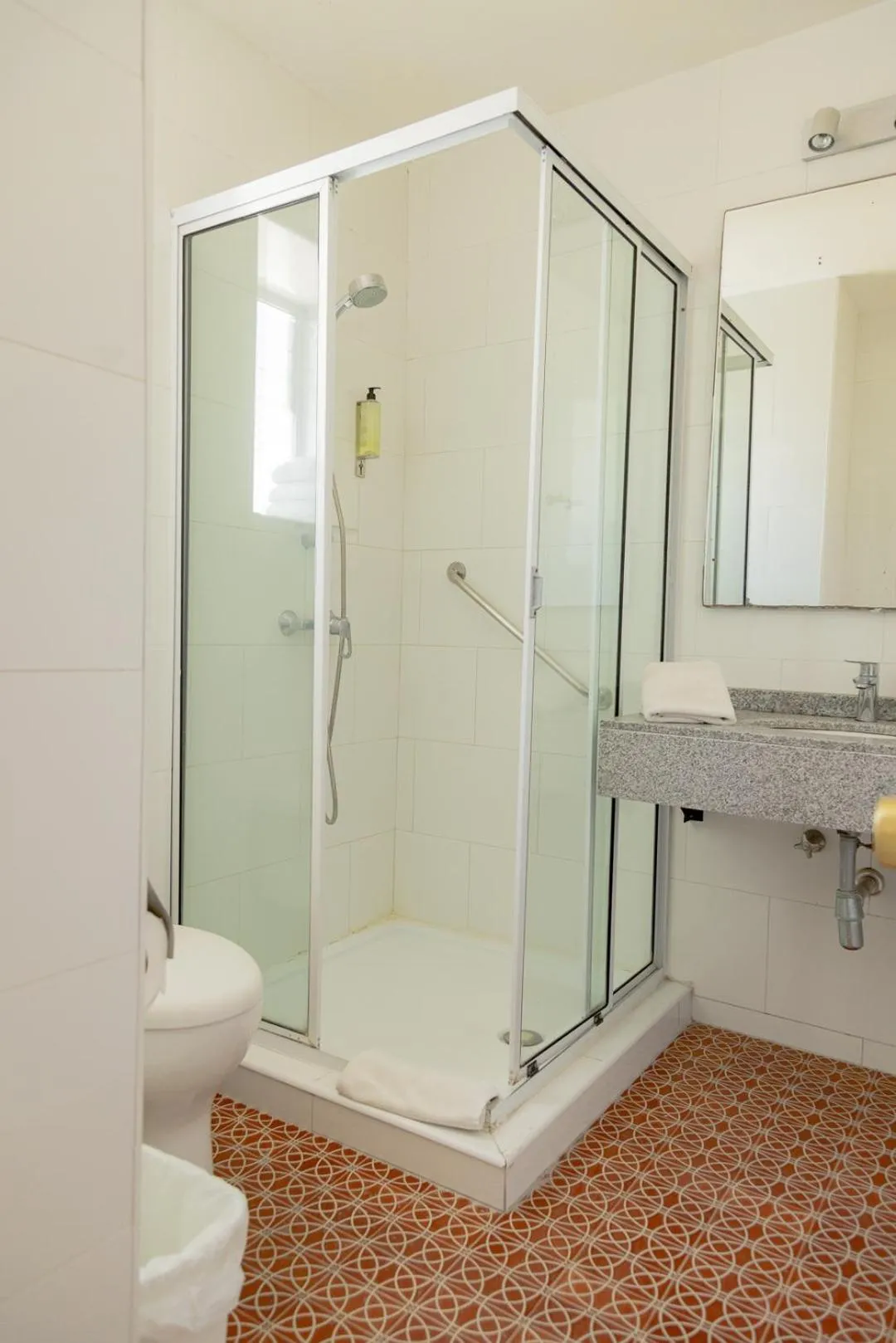 Bathroom in Panamericana Hotel Arica