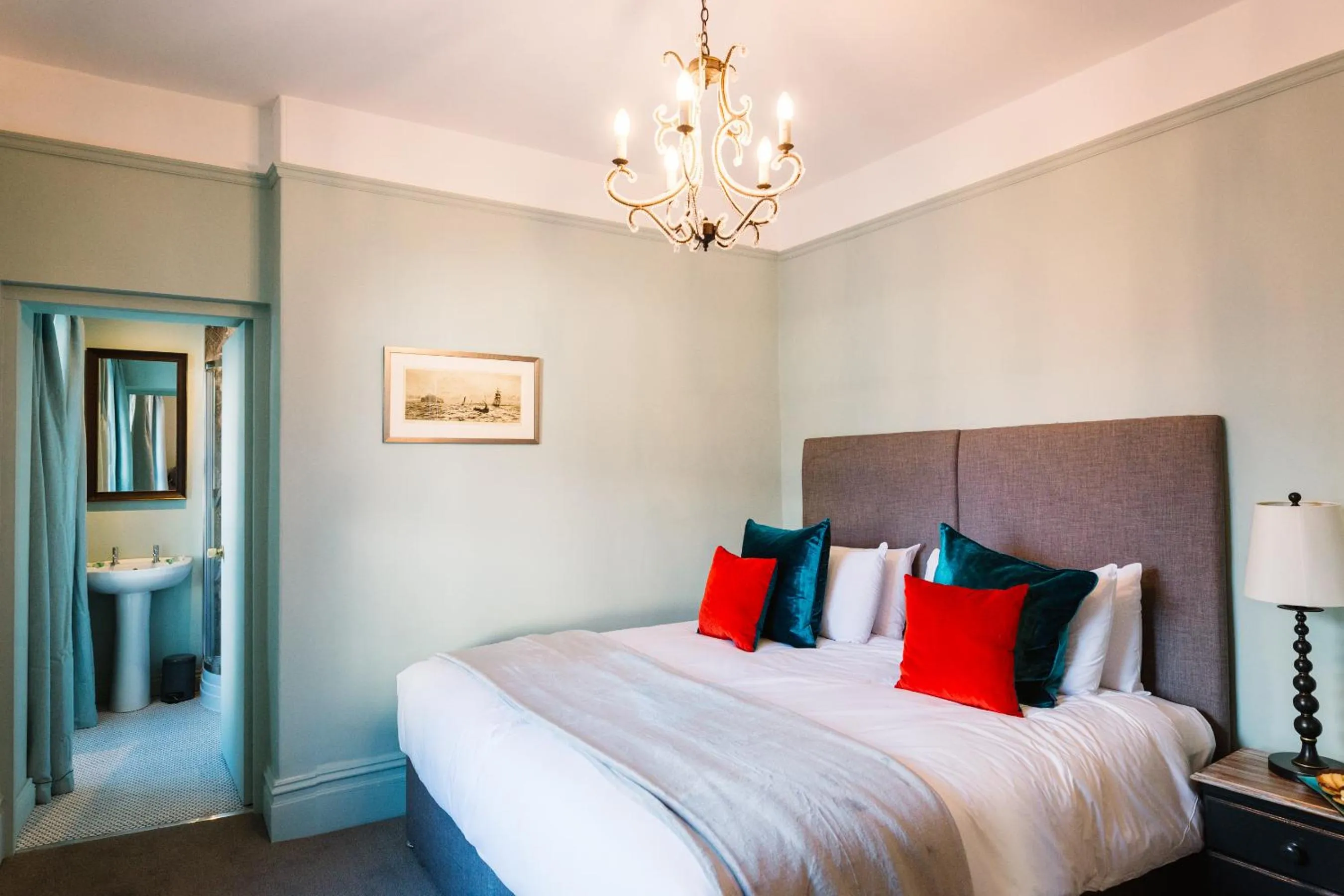 Property building, Bed in Bampton Townhouse