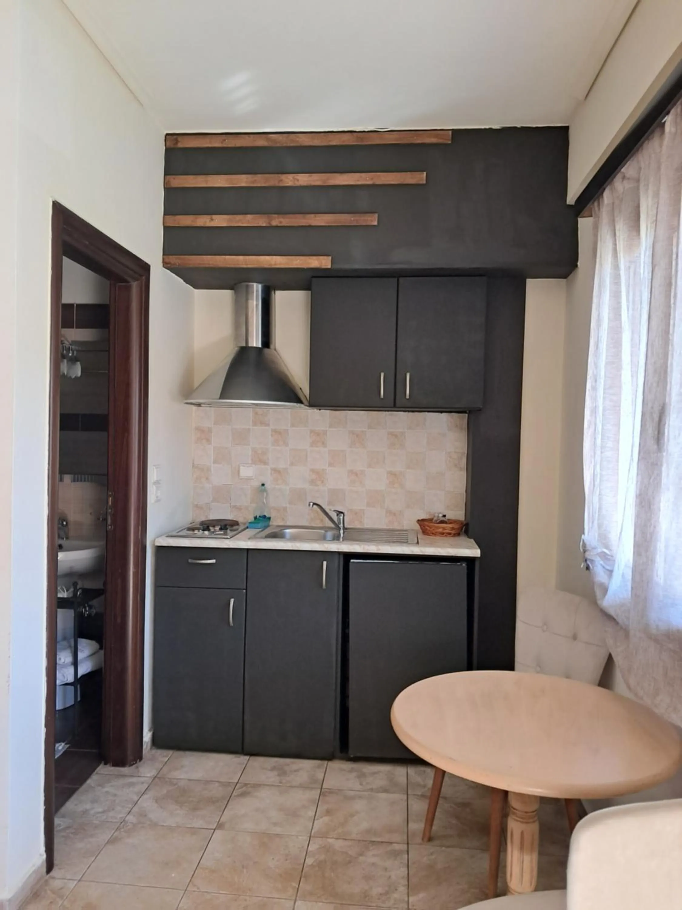 Kitchen or kitchenette in Enastron