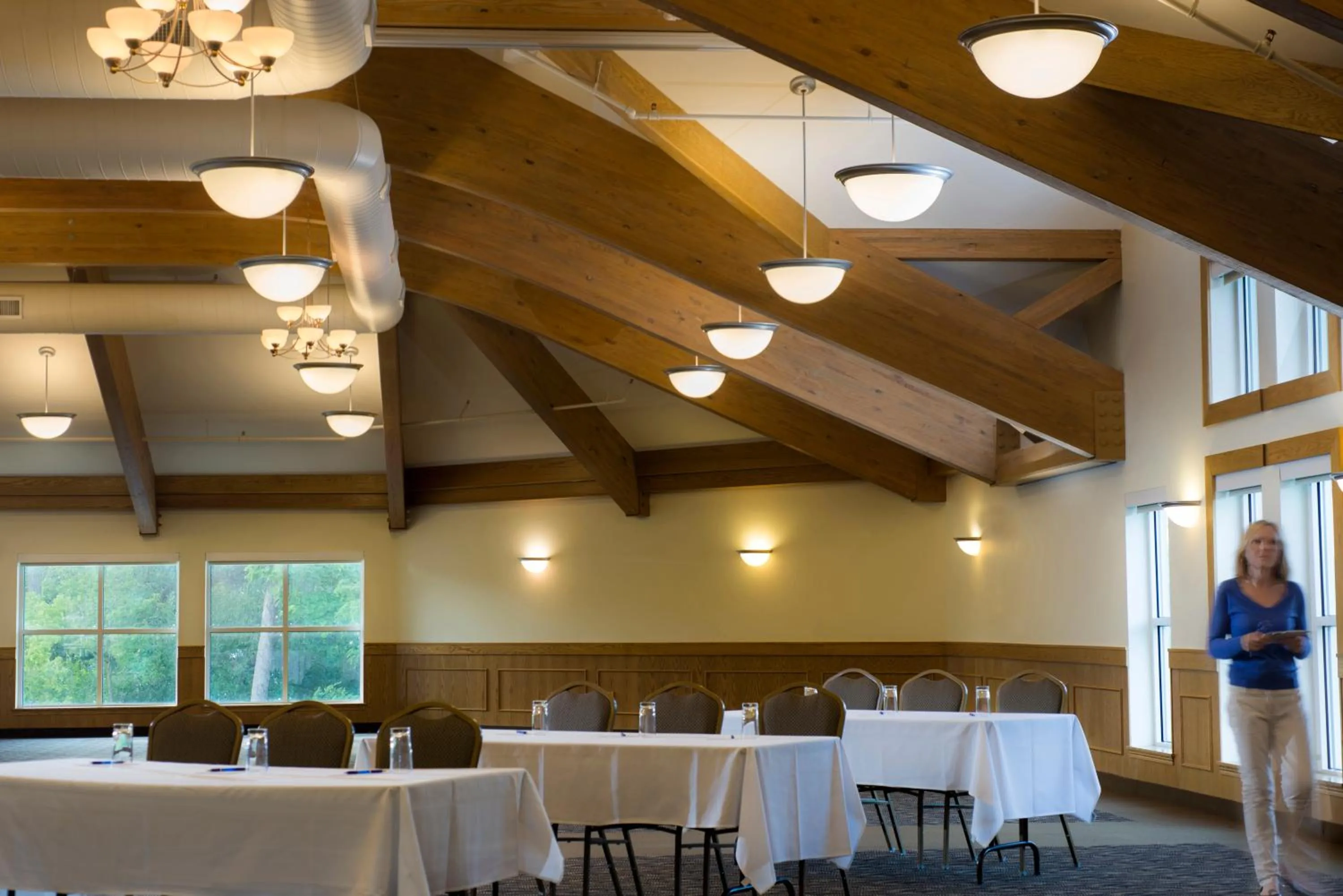 Banquet/Function facilities in The Cove of Lake Geneva